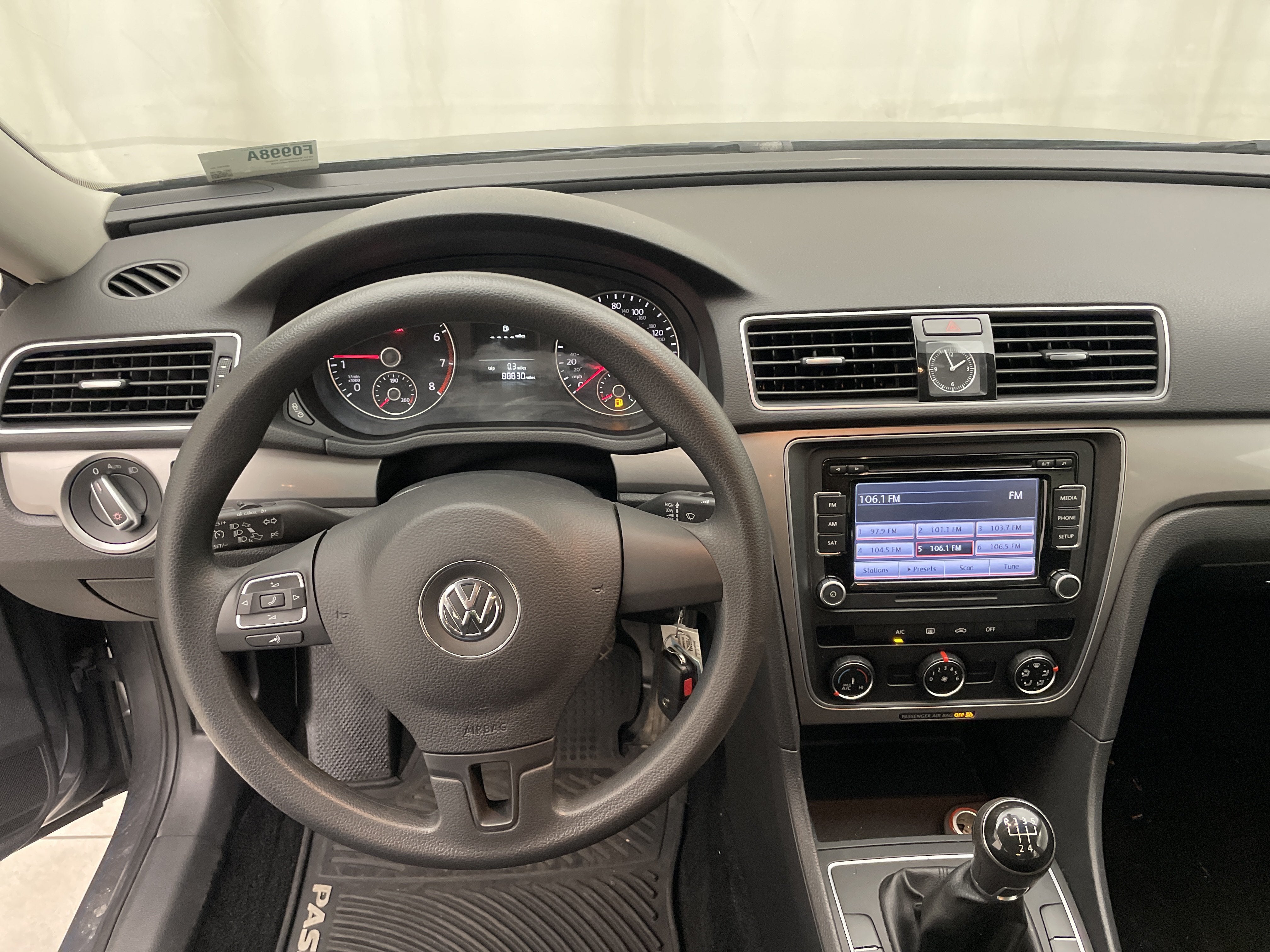 2015 Volkswagen Passat 1.8T S