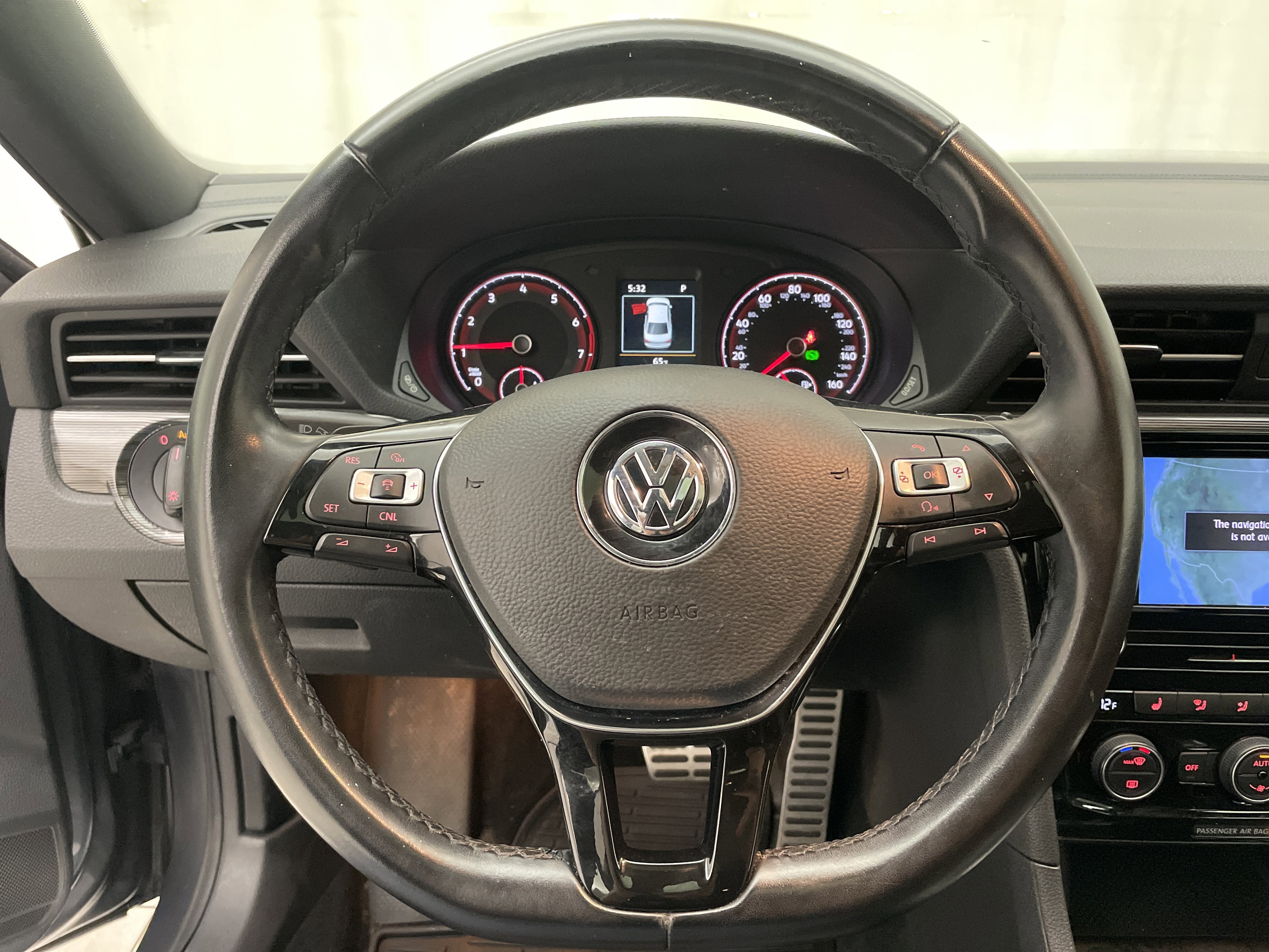 2021 Volkswagen Passat 2.0T R-Line