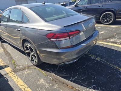 2021 Volkswagen Passat 2.0T R-Line