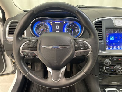 2015 Chrysler 300 Limited