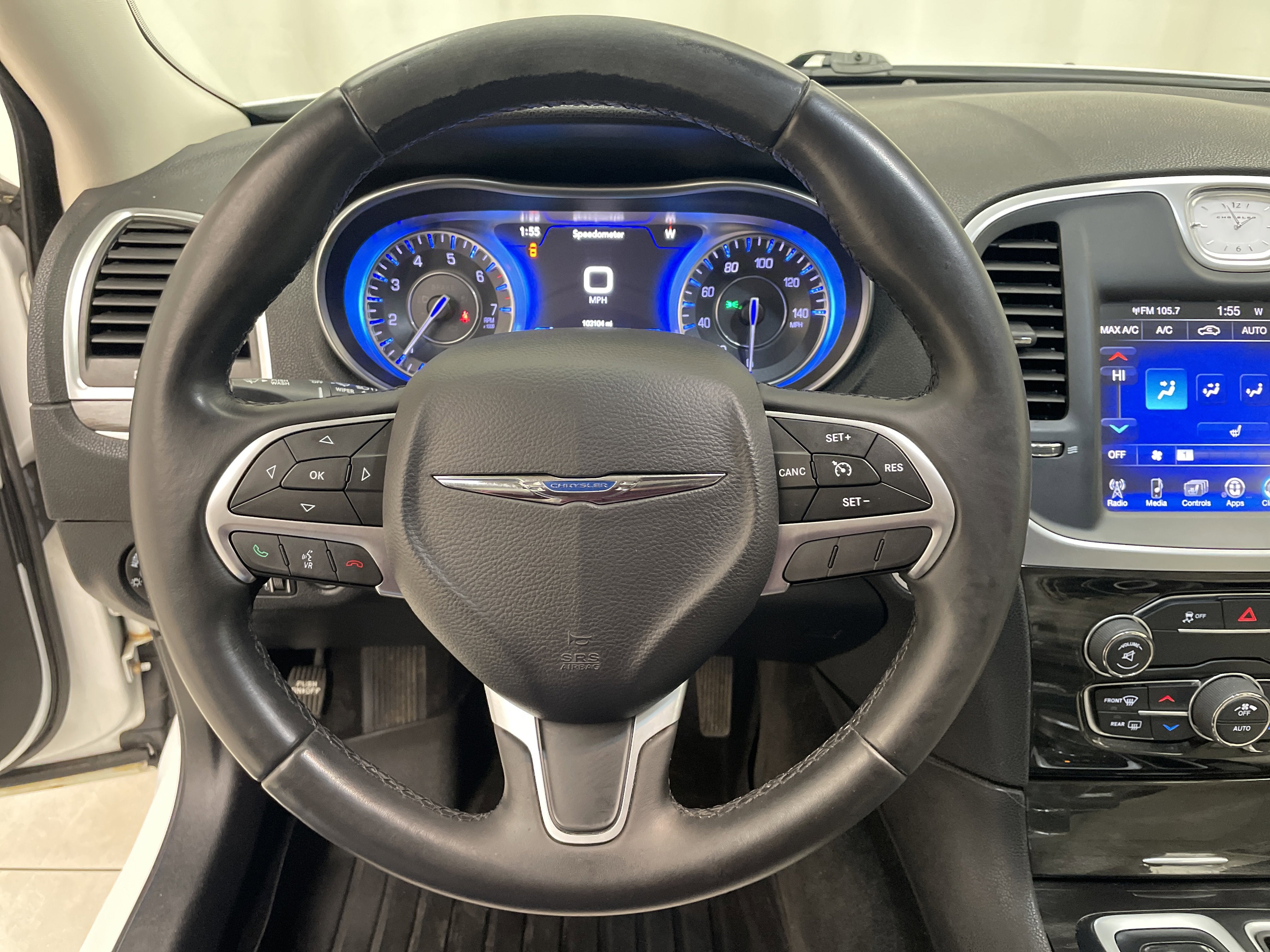 2015 Chrysler 300 Limited