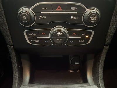 2018 Dodge Charger SXT Plus RWD