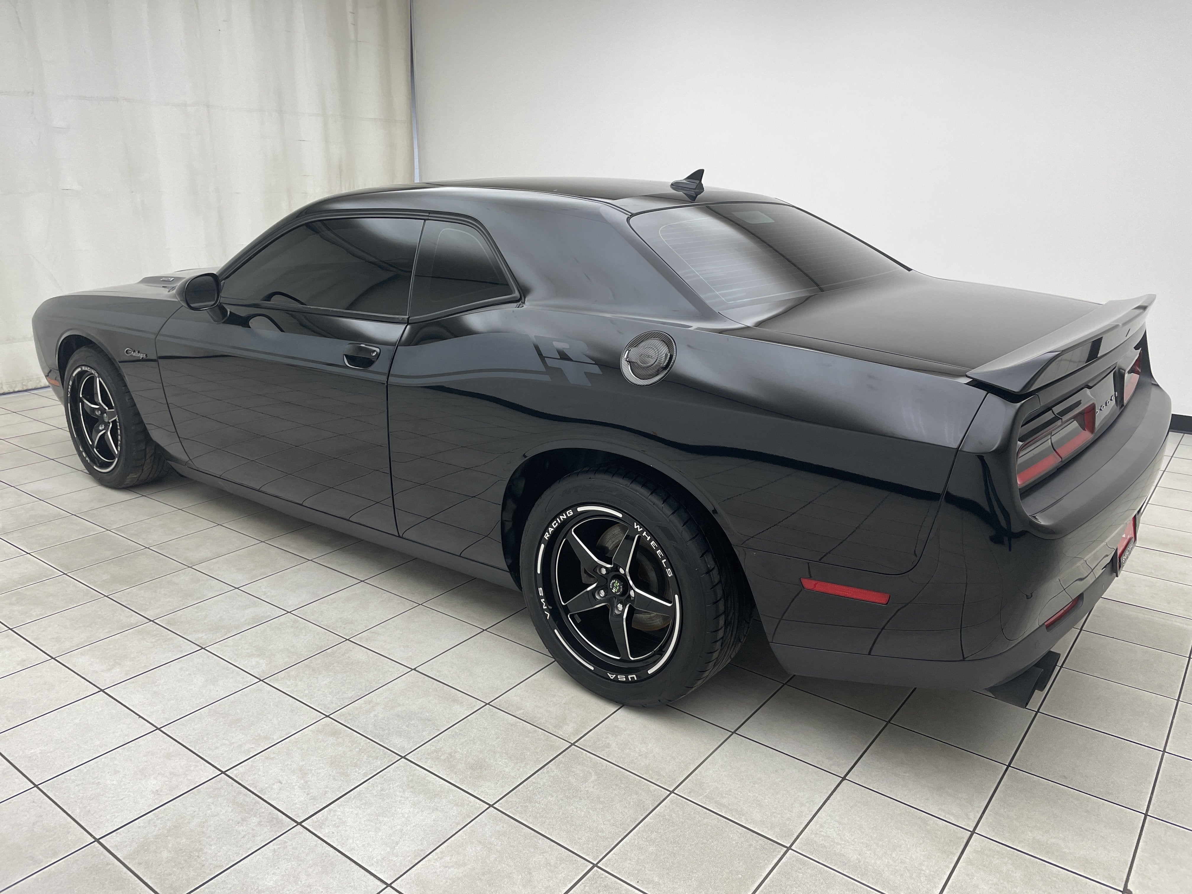 2015 Dodge Challenger R/T Plus