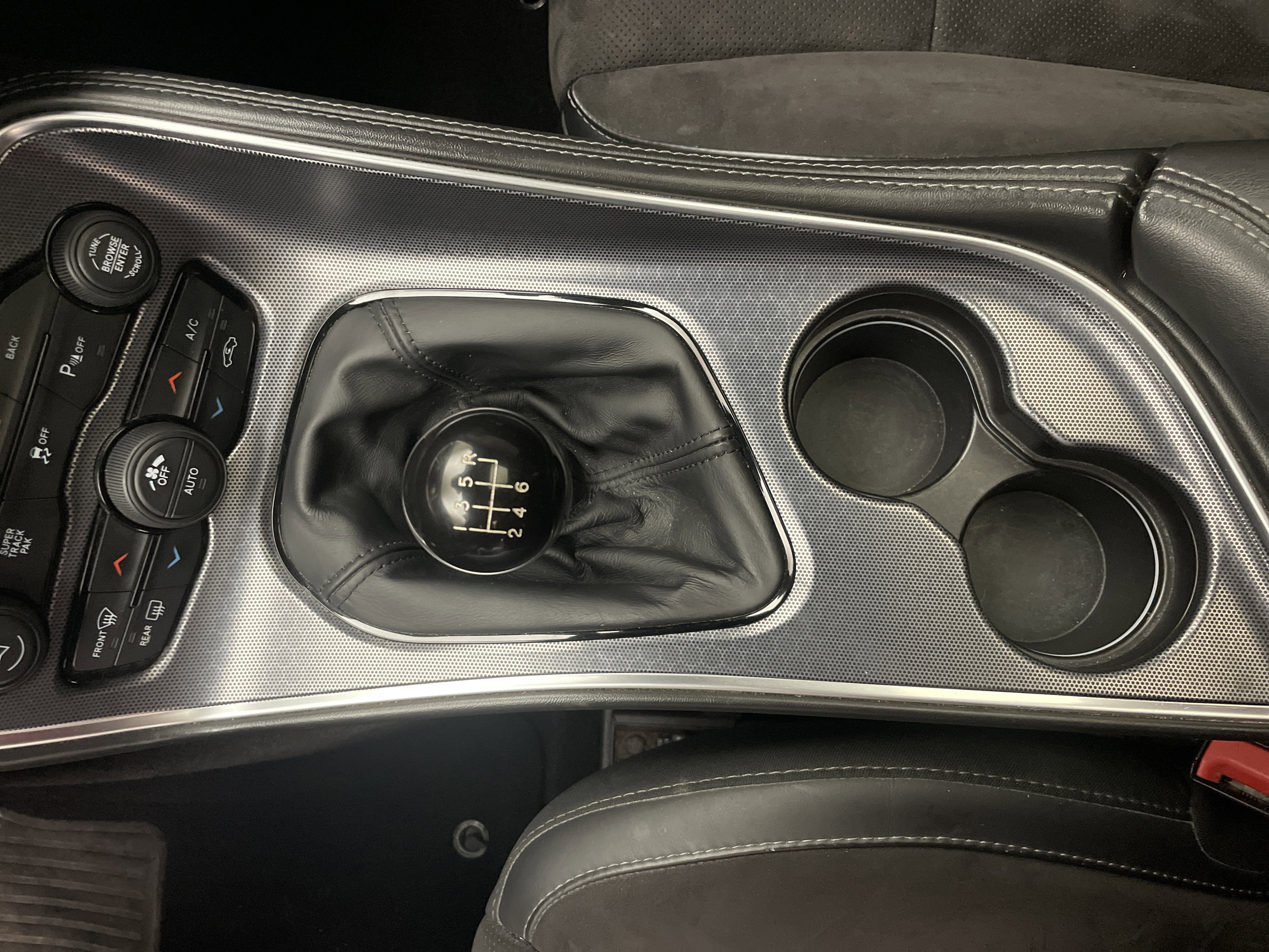 2015 Dodge Challenger R/T Plus