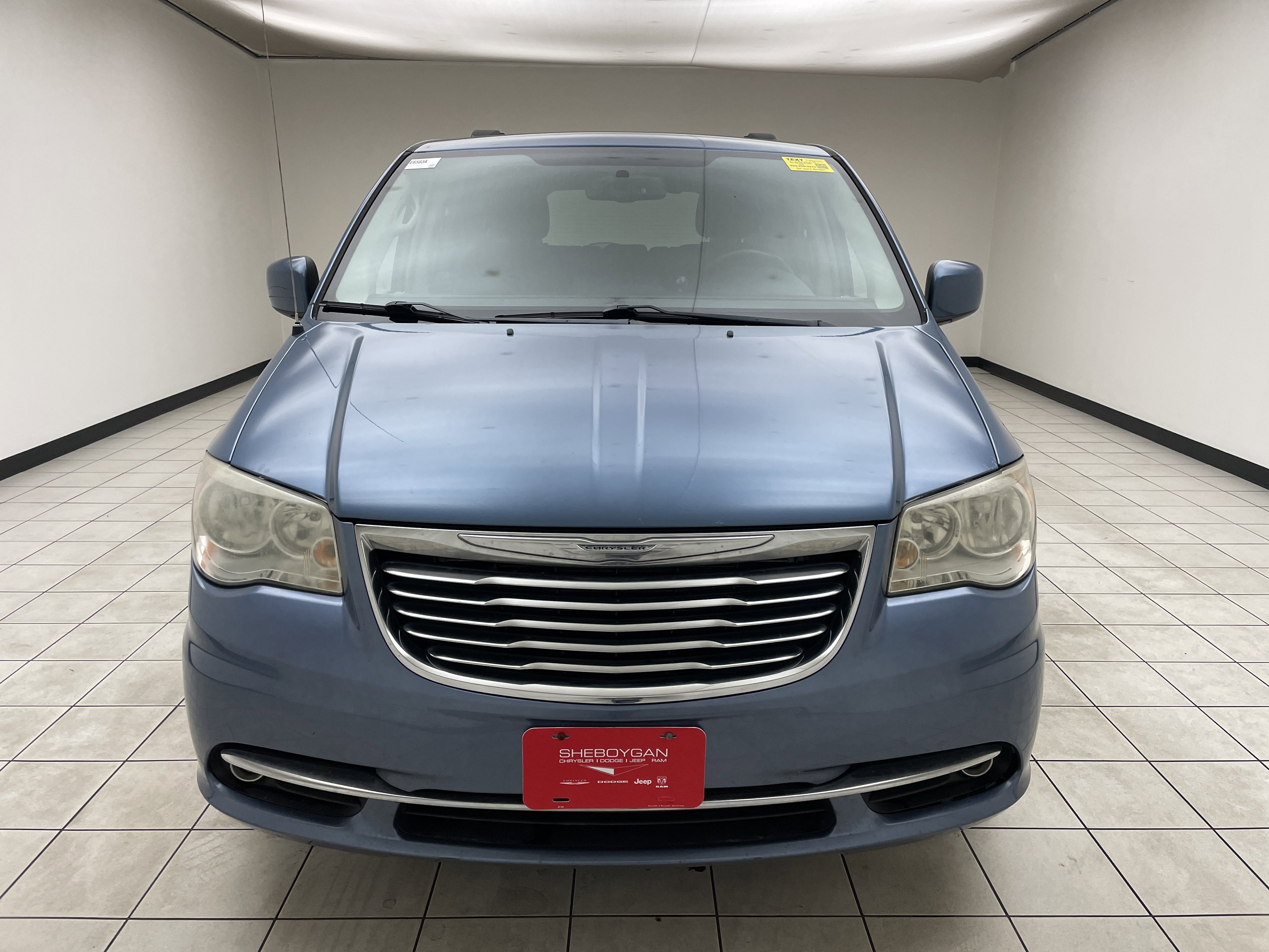 2012 Chrysler Town & Country Touring