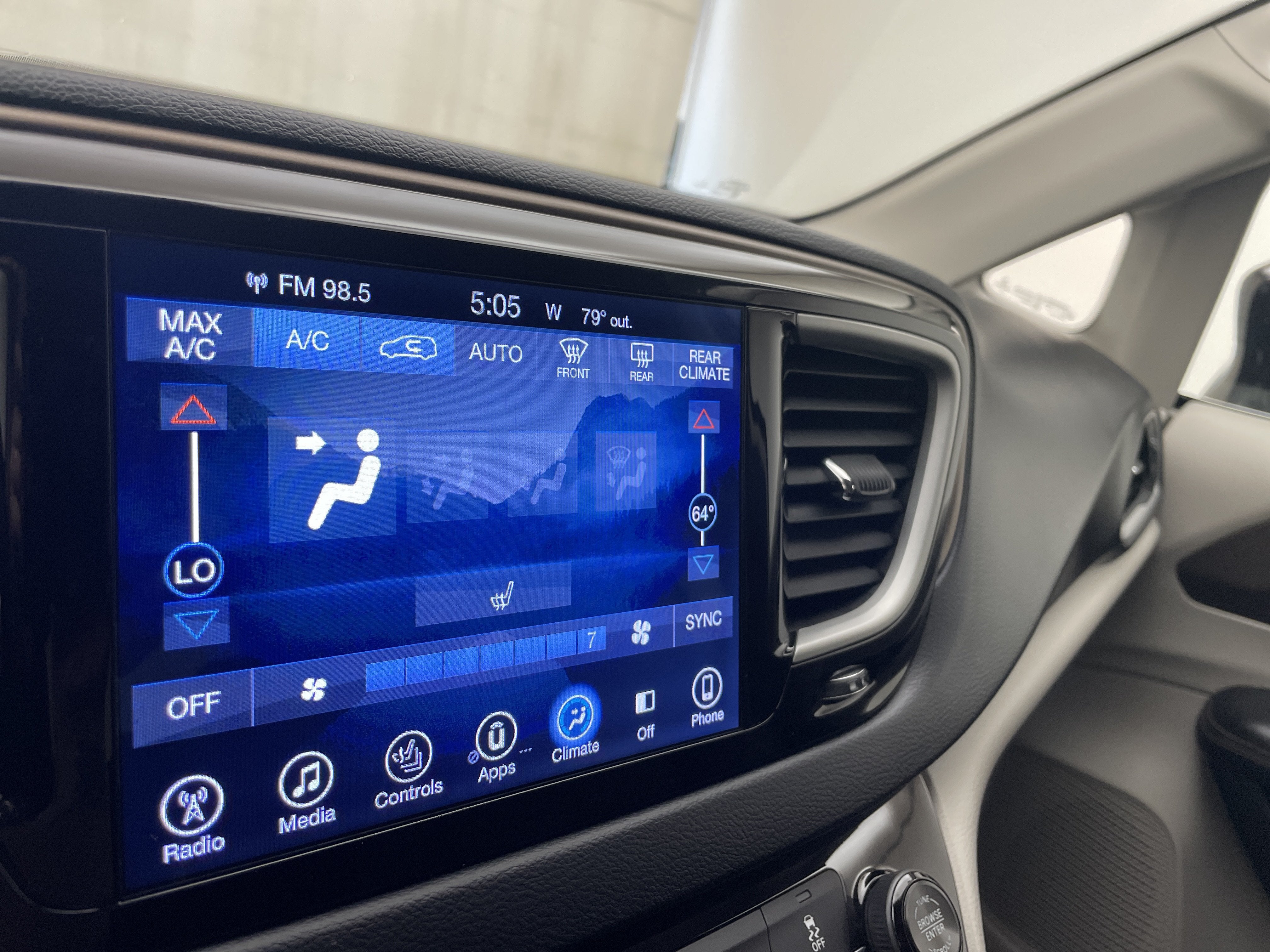 2017 Chrysler Pacifica Touring-L