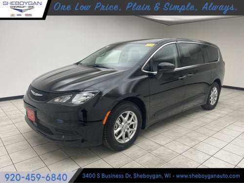 2024 Chrysler Voyager LX