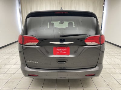 2023 Chrysler Voyager LX