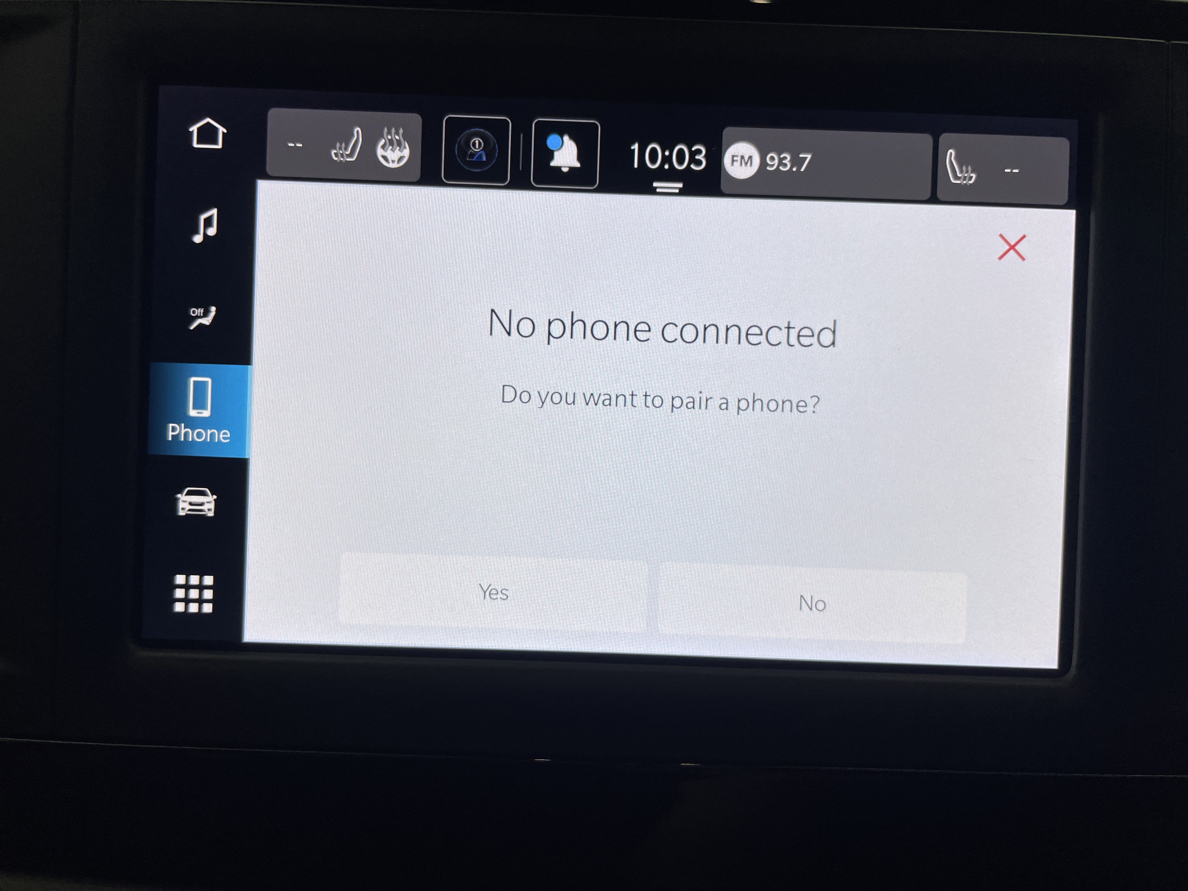 2024 Chrysler Voyager LX