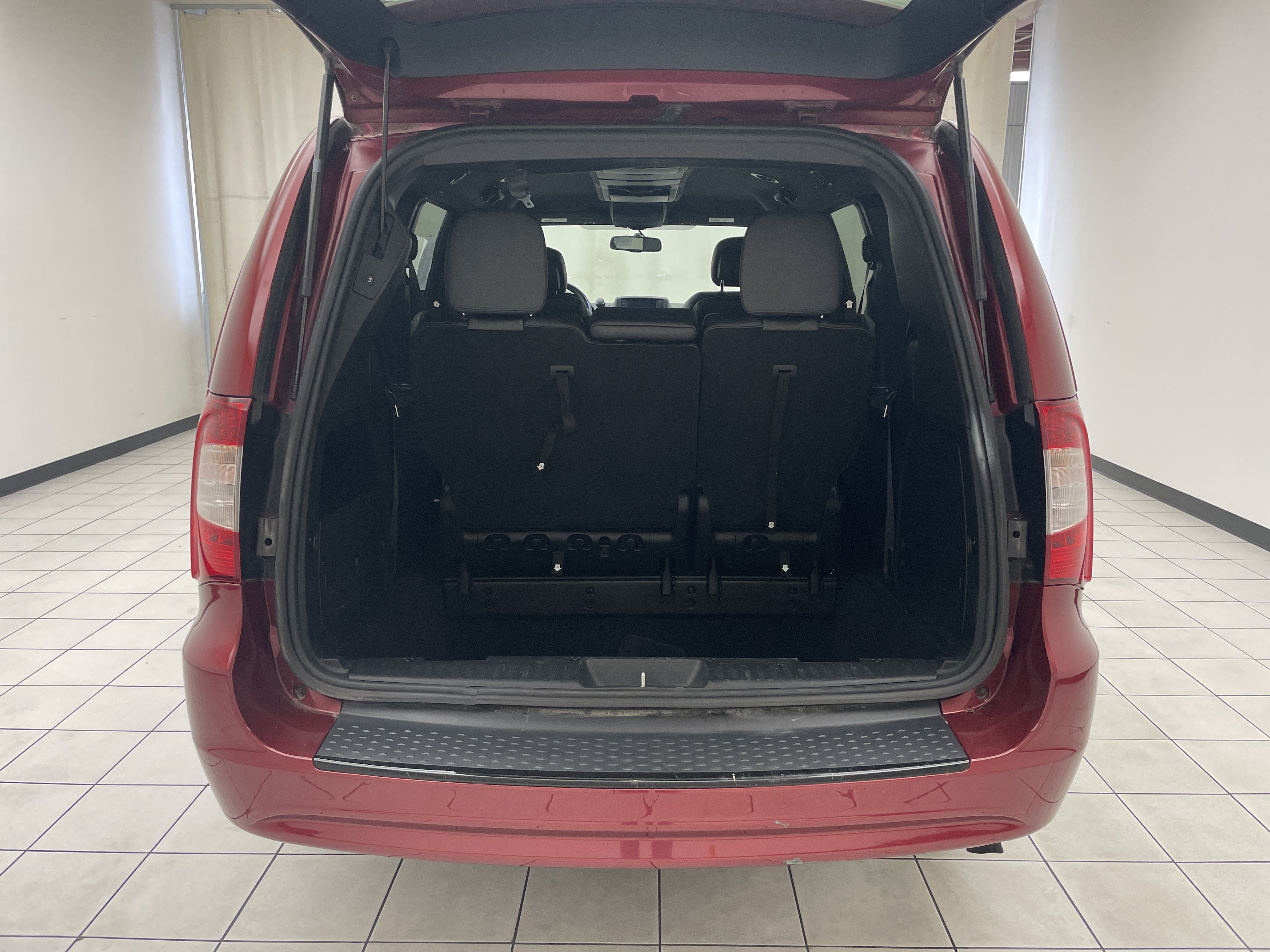 2015 Chrysler Town & Country S