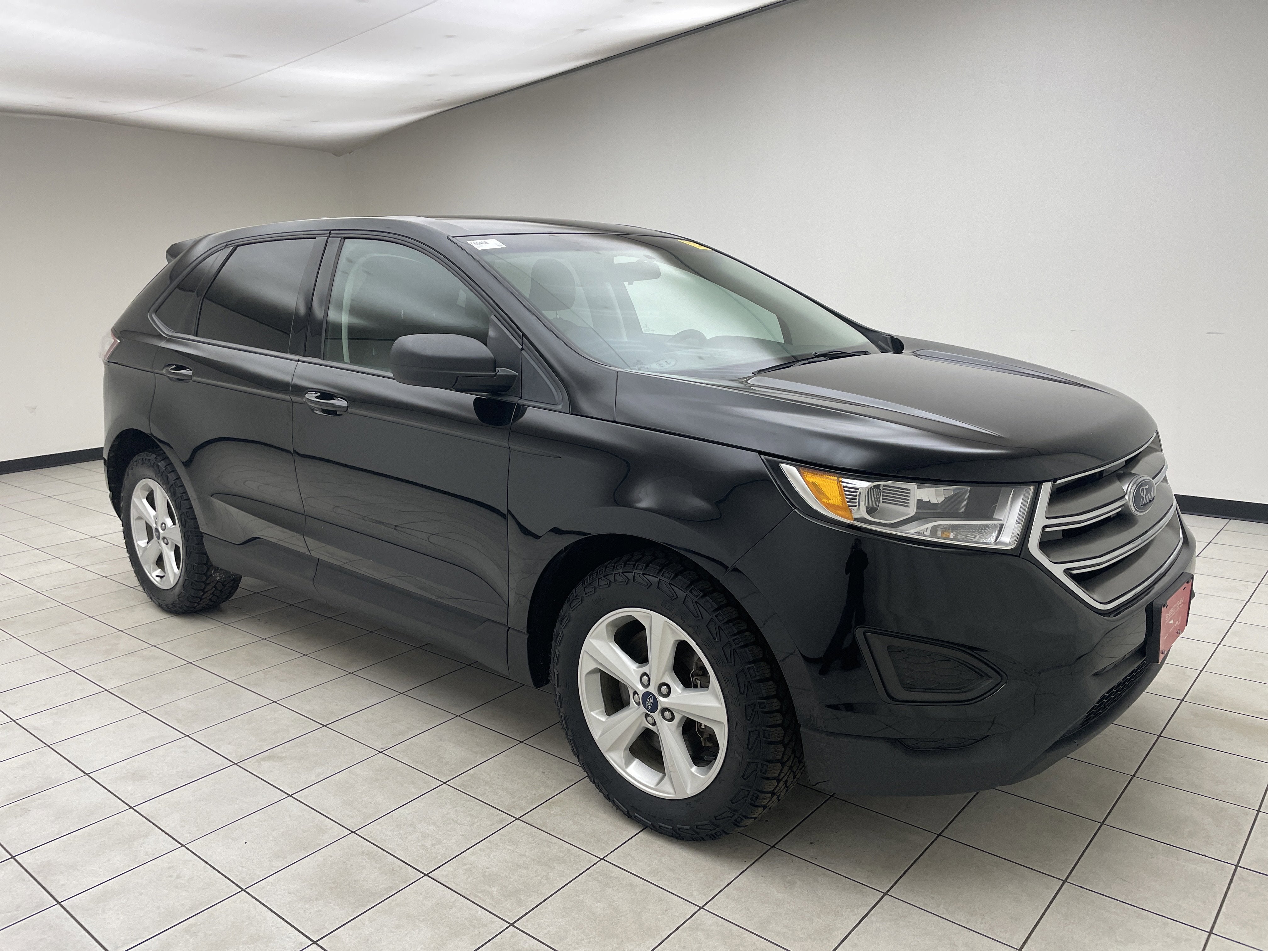 2016 Ford Edge SE