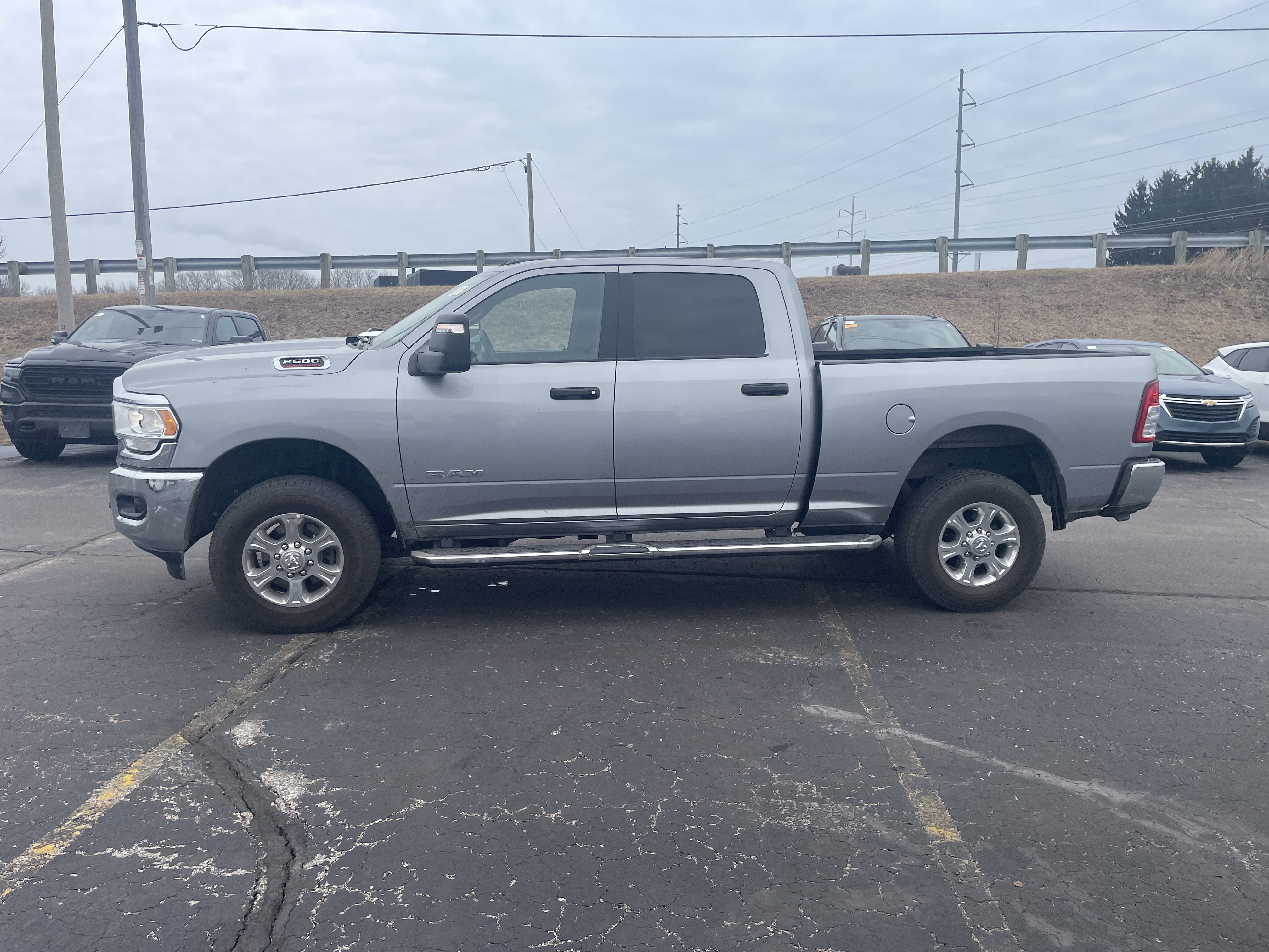 2024 RAM 2500 Big Horn Crew Cab 4x4 6'4' Box