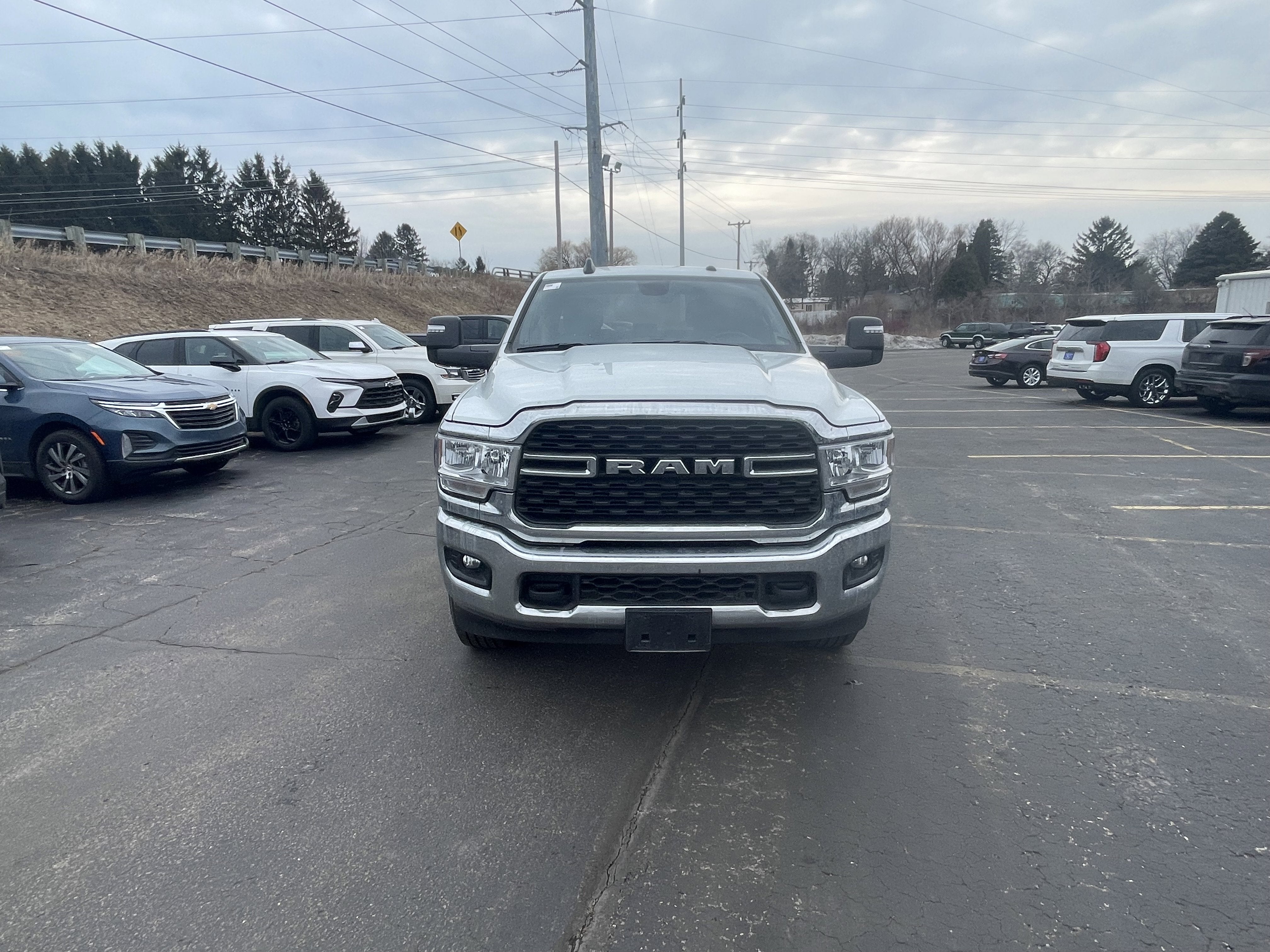 2024 RAM 2500 Big Horn Crew Cab 4x4 6'4' Box