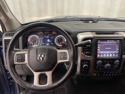 2017 RAM 2500 Laramie Crew Cab 4x4 6'4' Box
