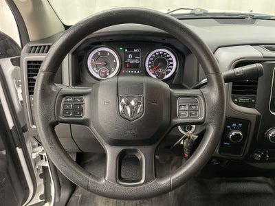 2018 RAM 2500 Tradesman Crew Cab 4x4 8' Box