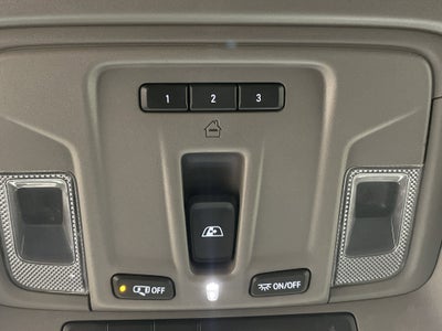 2020 Chevrolet Silverado 1500 4WD Crew Cab Short Bed RST