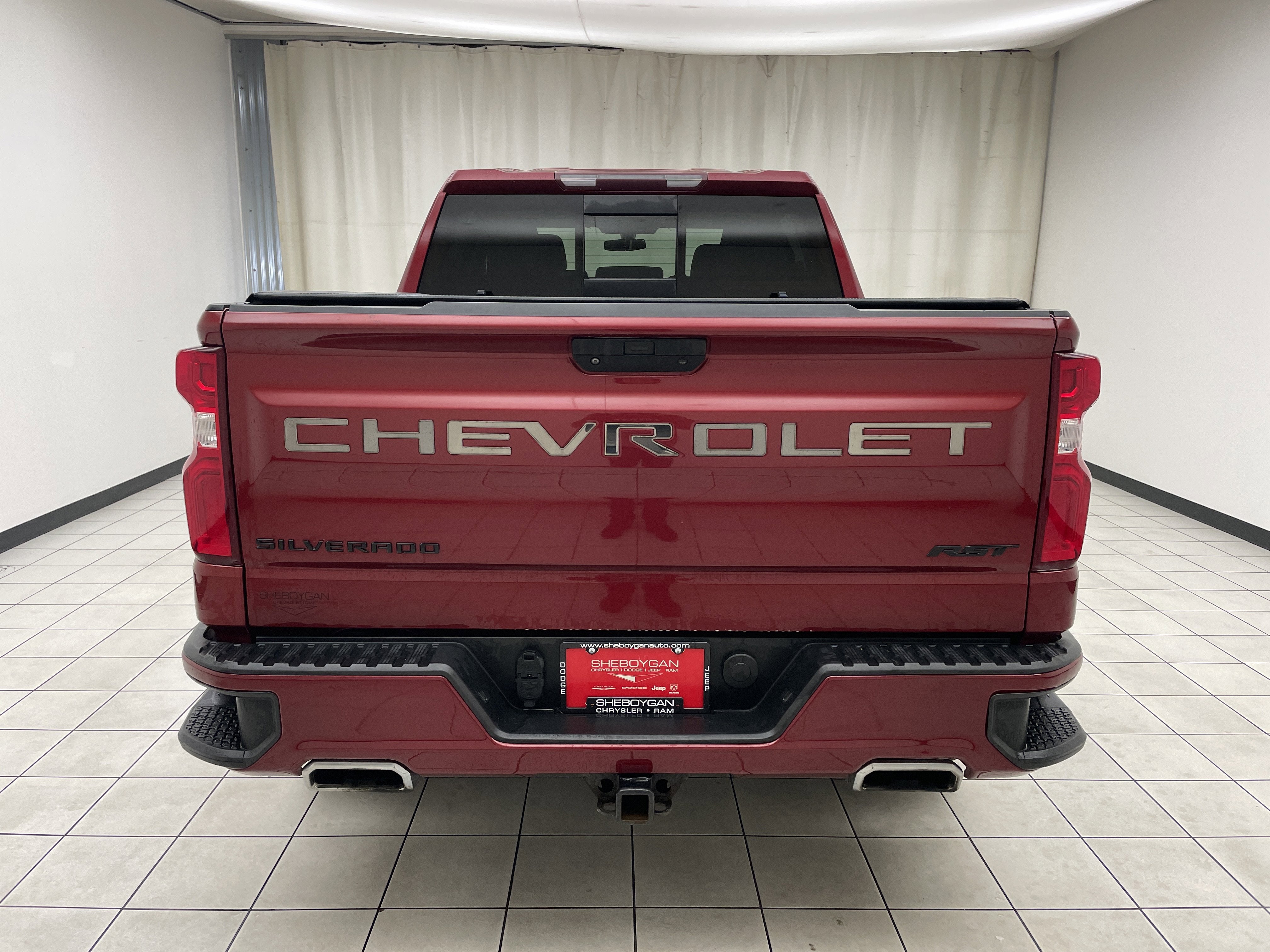 2020 Chevrolet Silverado 1500 4WD Crew Cab Short Bed RST