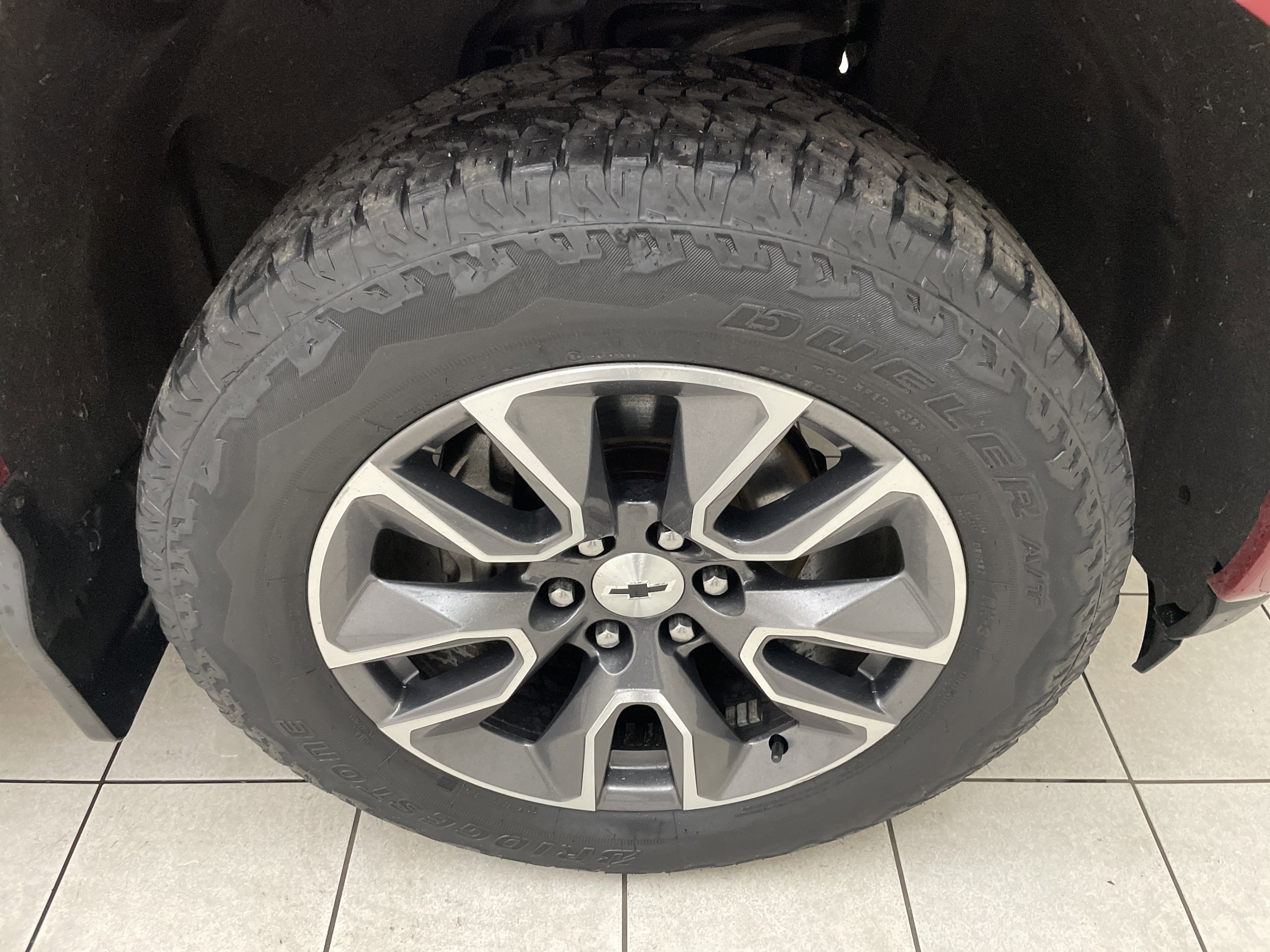 2020 Chevrolet Silverado 1500 4WD Crew Cab Short Bed RST