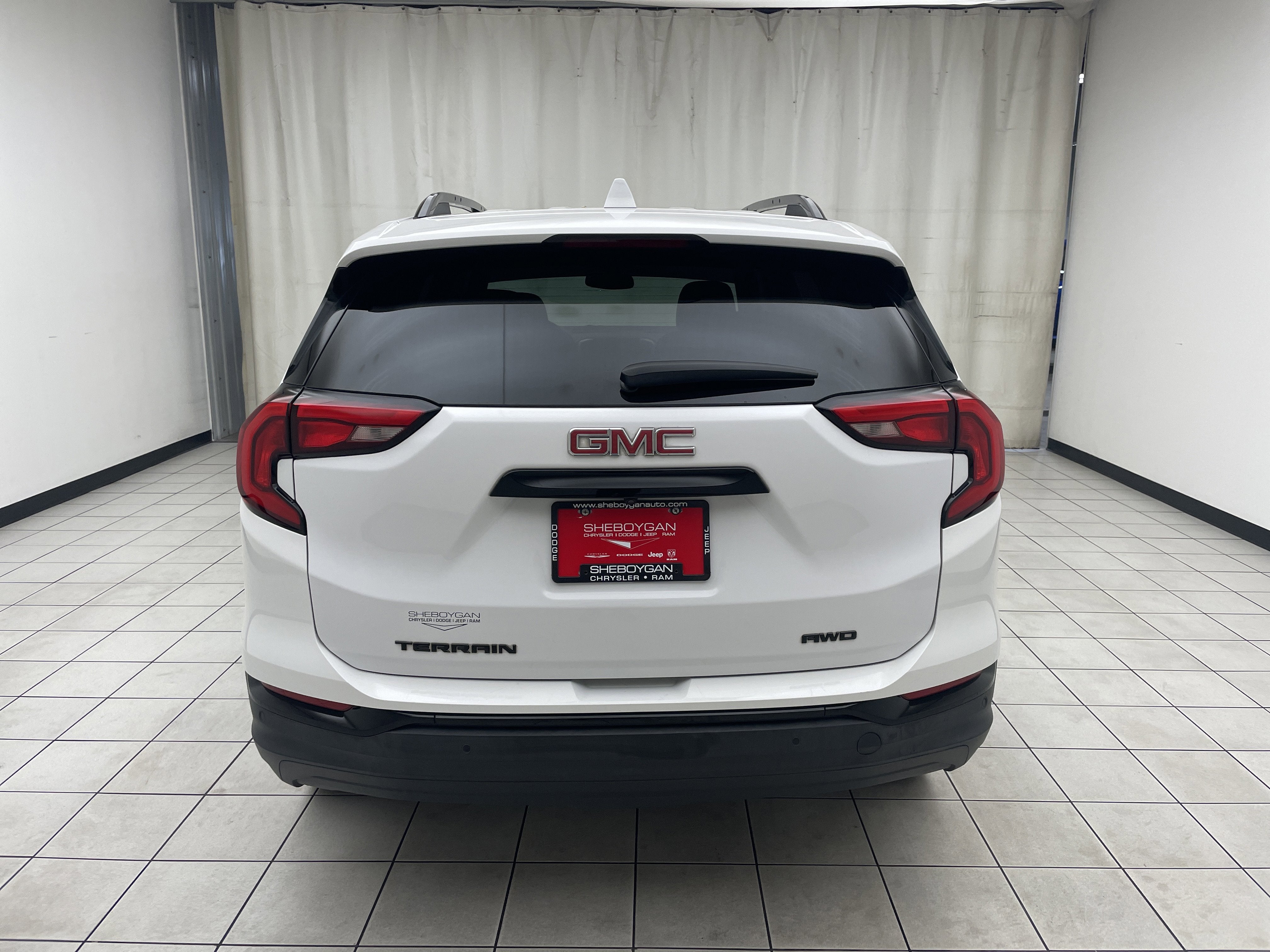2020 GMC Terrain AWD SLE