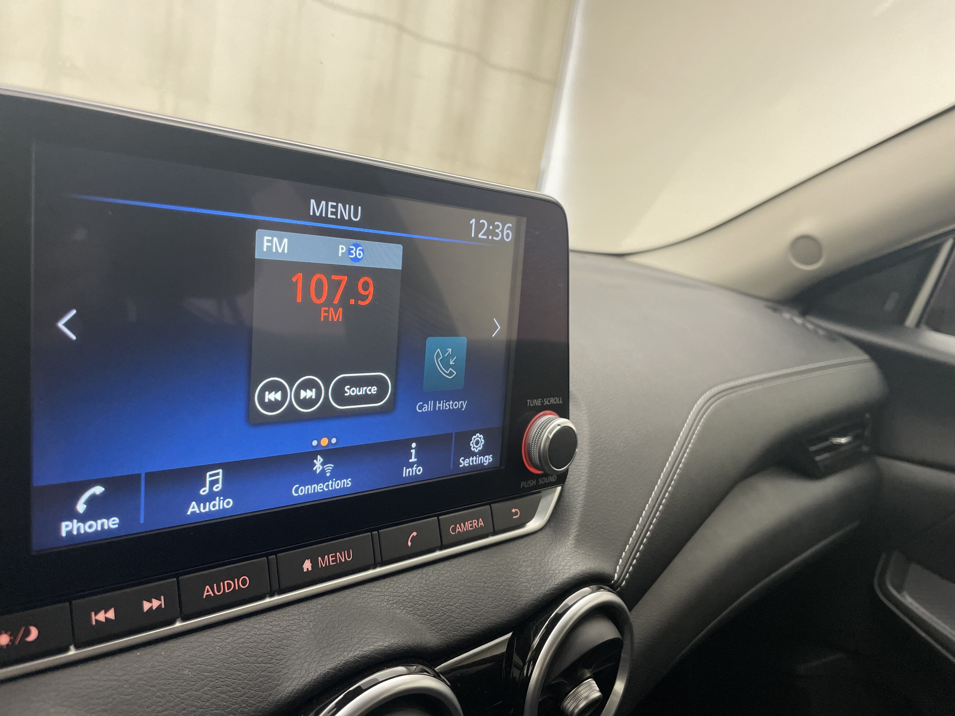 2024 Nissan Sentra SV Xtronic CVT