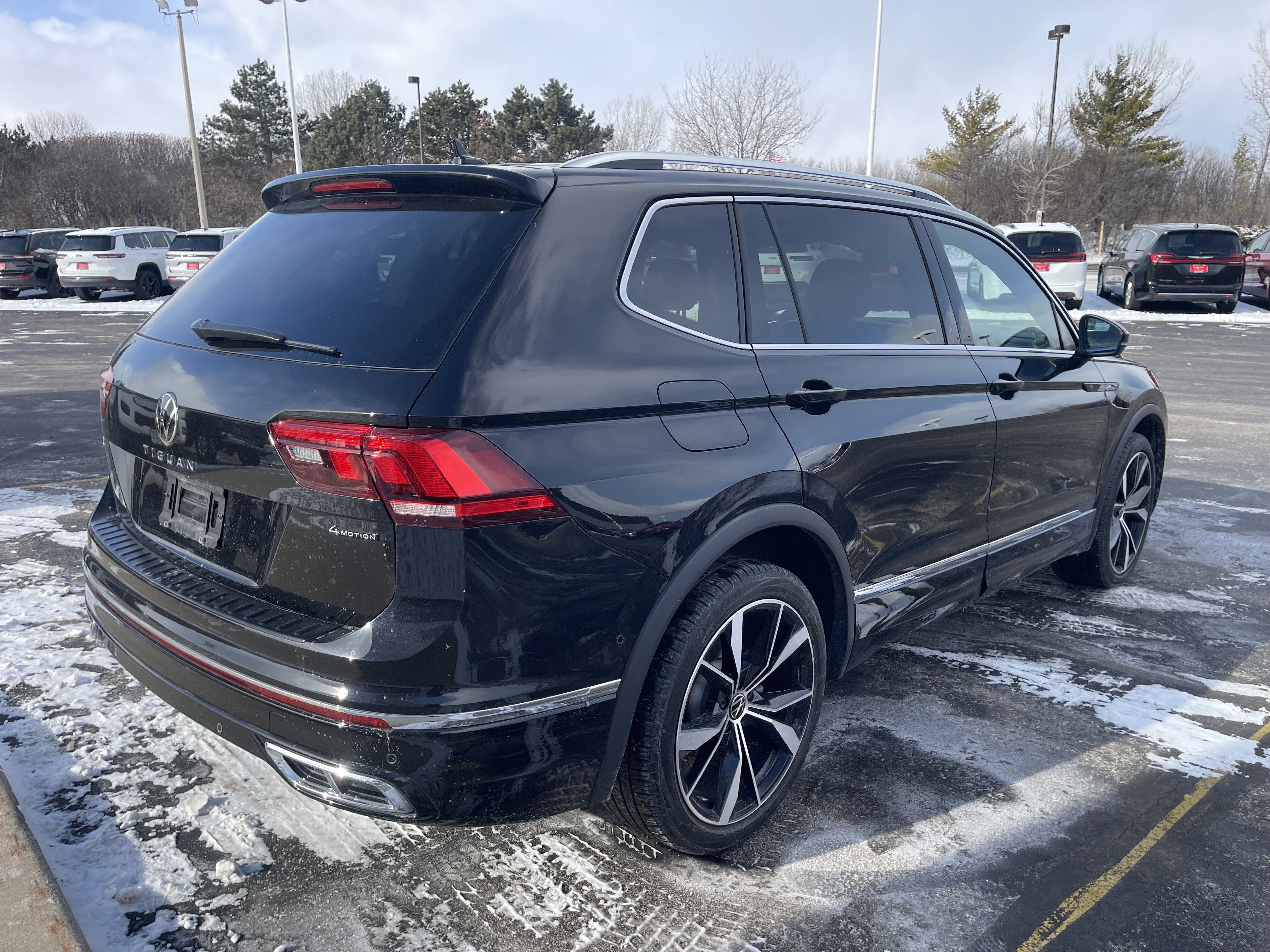 2024 Volkswagen Tiguan 2.0T SEL R-Line