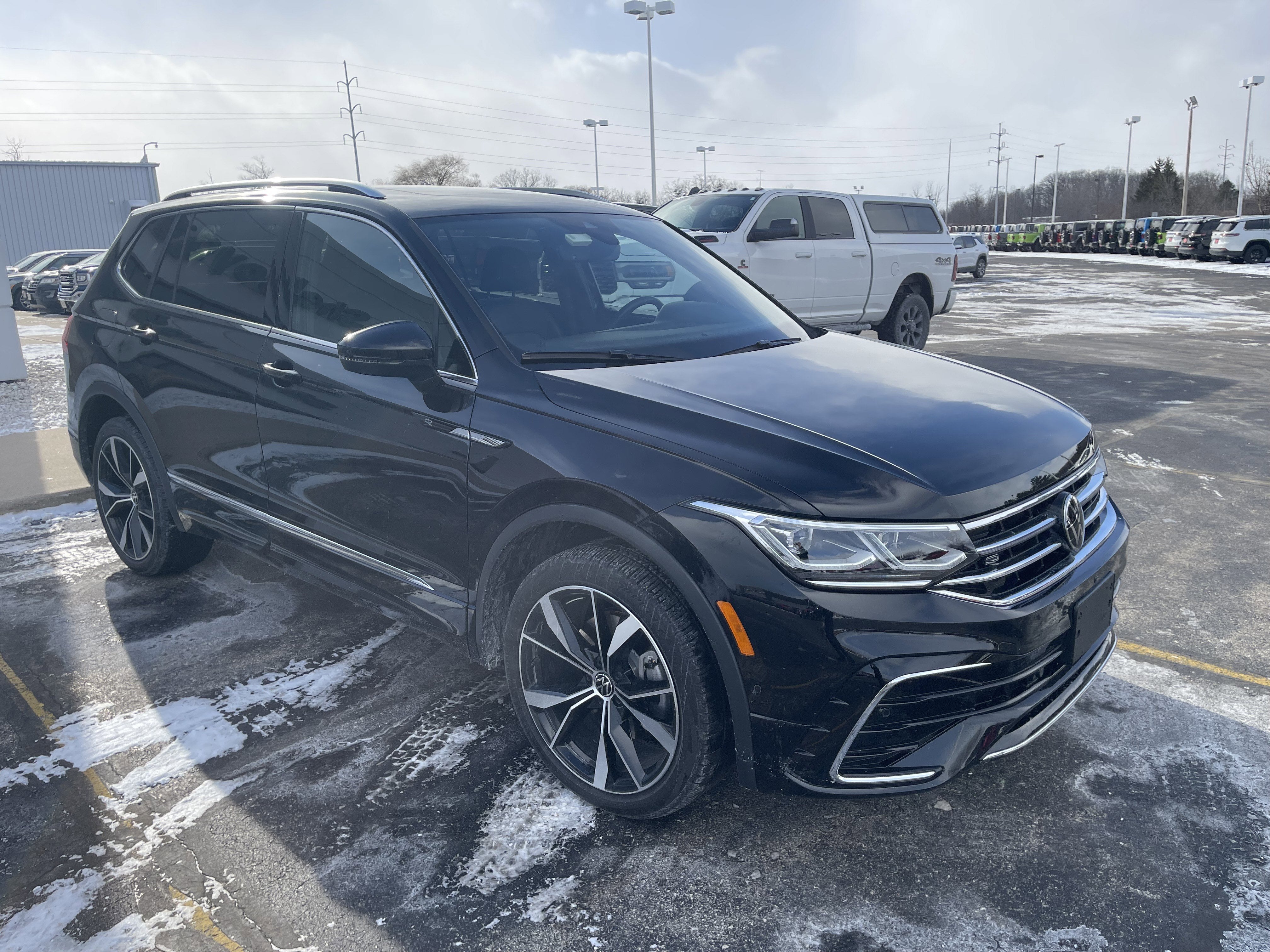 2024 Volkswagen Tiguan 2.0T SEL R-Line