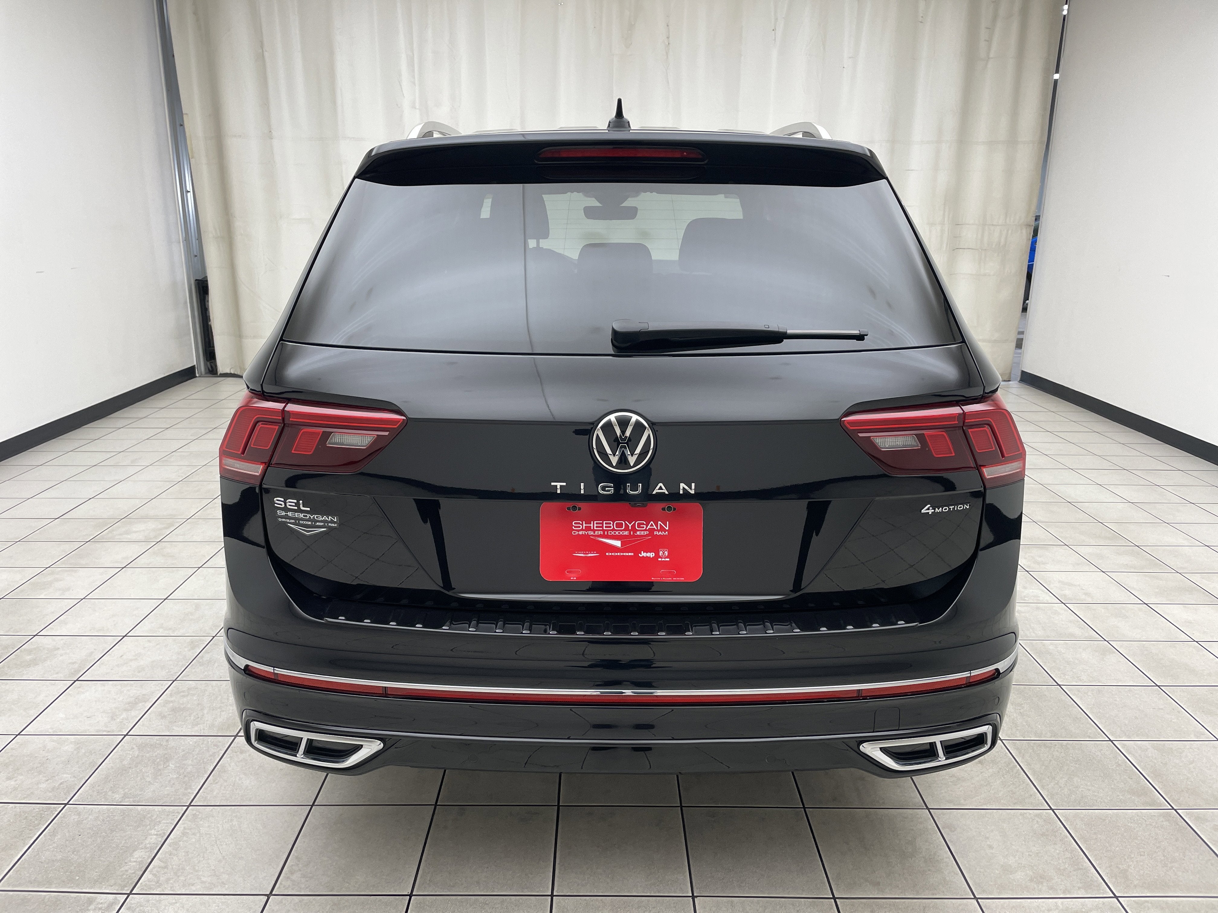 2024 Volkswagen Tiguan 2.0T SEL R-Line