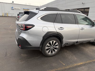 2024 Subaru Outback Touring XT
