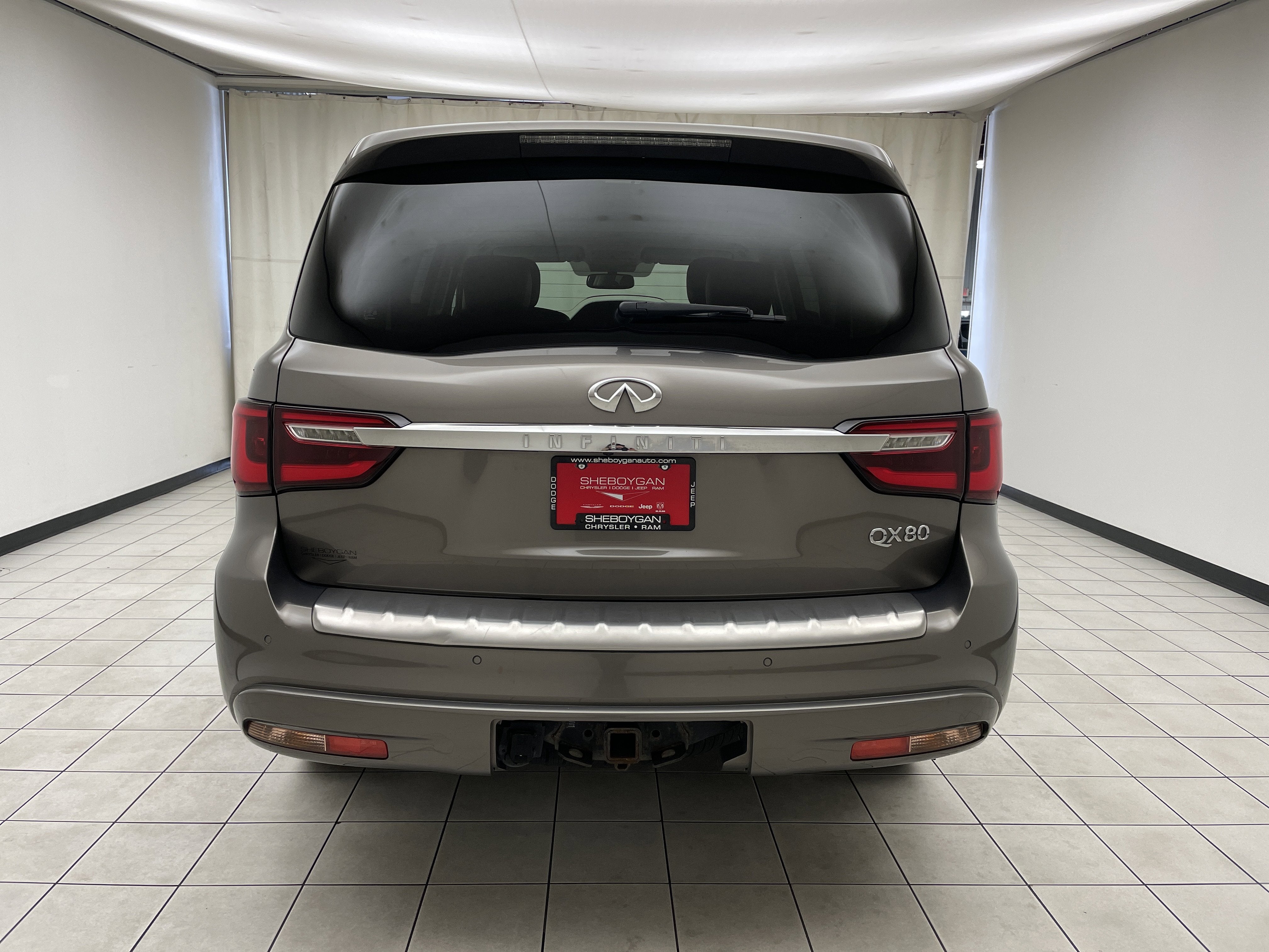 2019 INFINITI QX80 LUXE