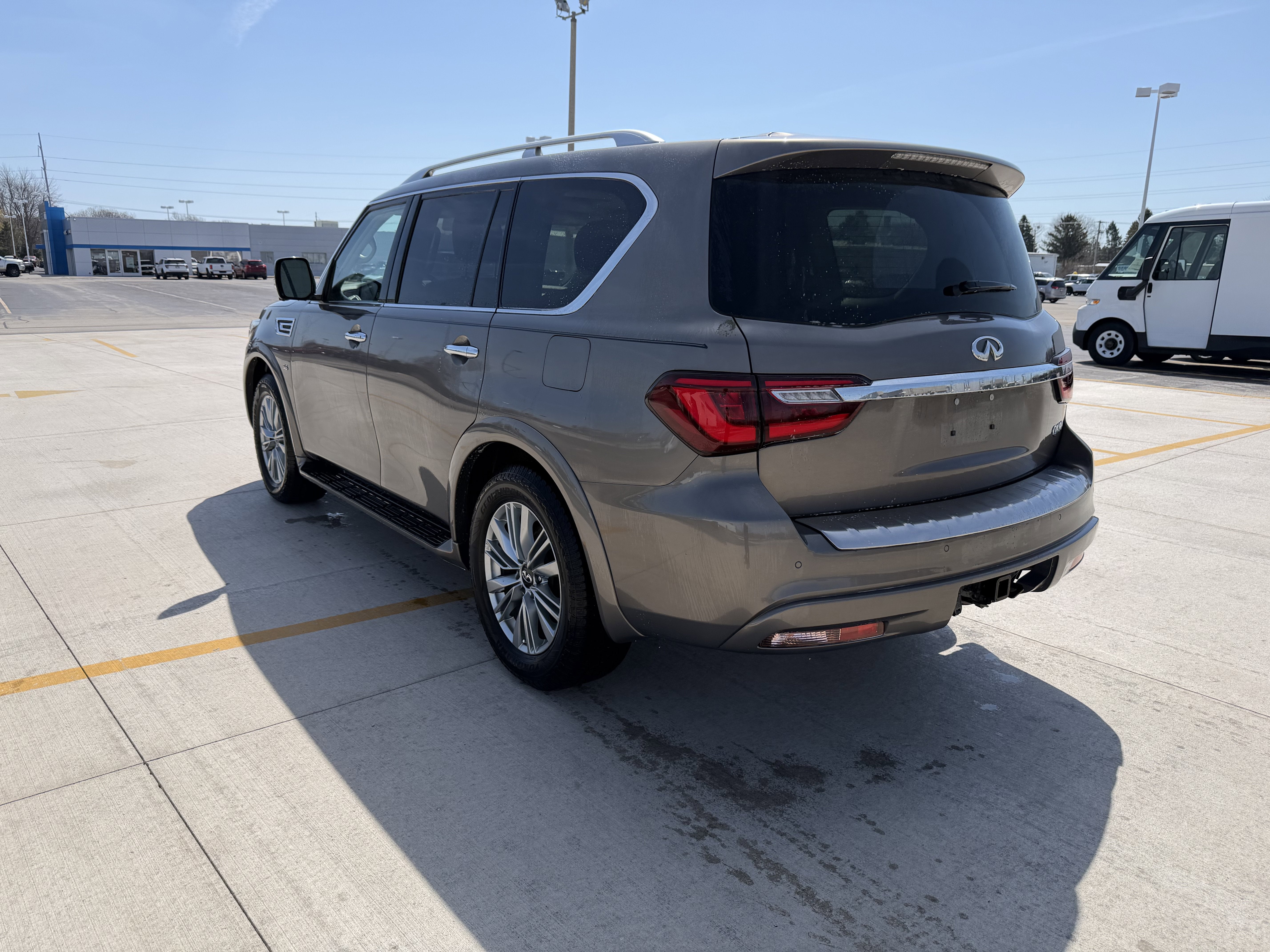 2019 INFINITI QX80 LUXE