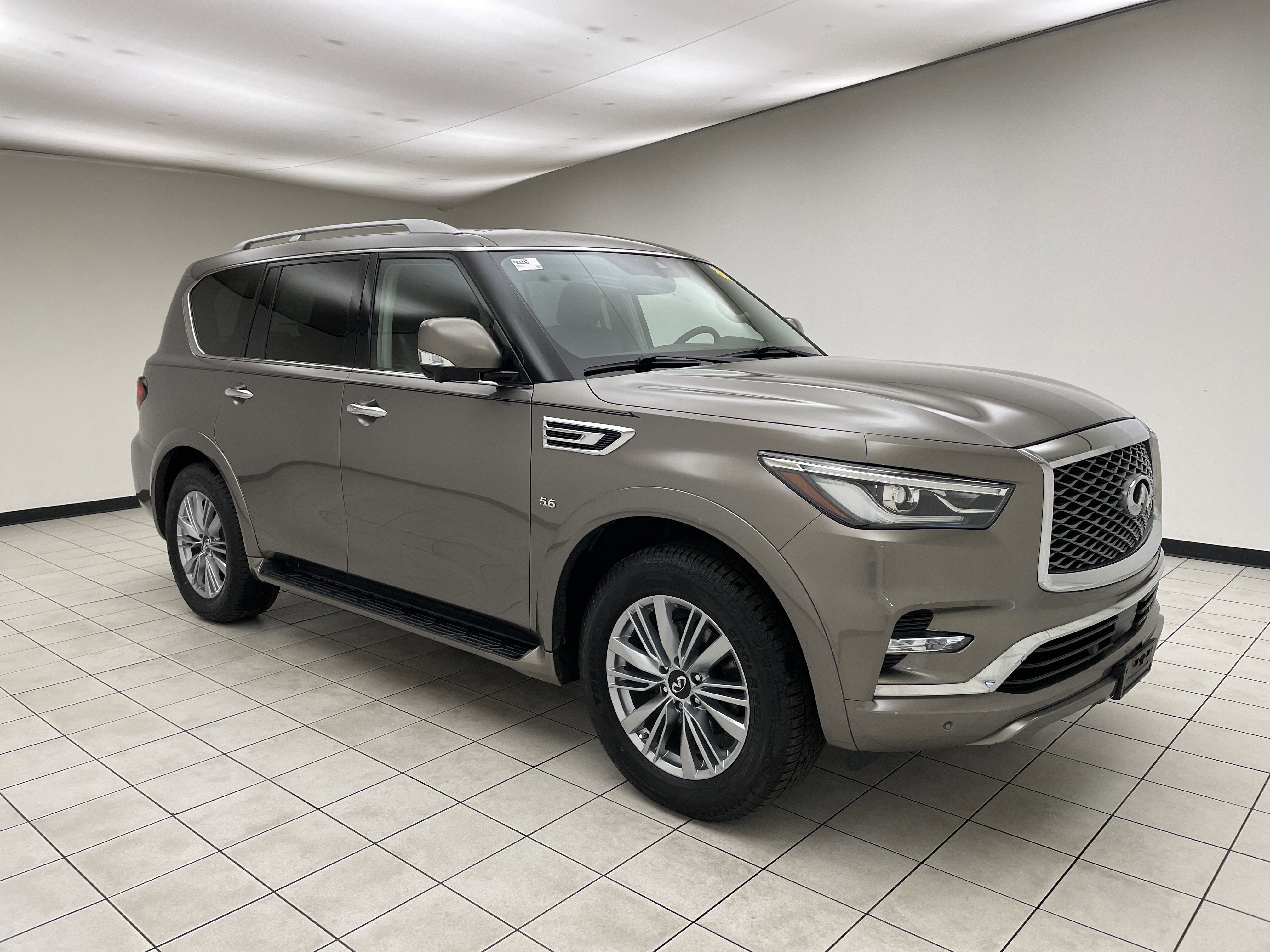 2019 INFINITI QX80 LUXE