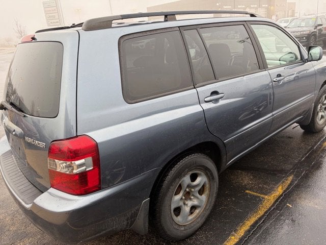 2004 Toyota Highlander Base
