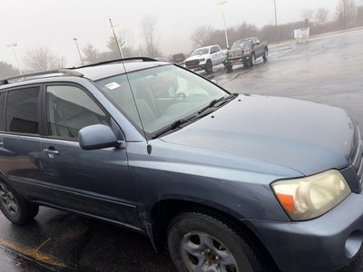 2004 Toyota Highlander Base