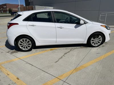 2016 Hyundai Elantra GT Base