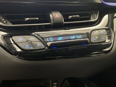 2020 Toyota C-HR XLE
