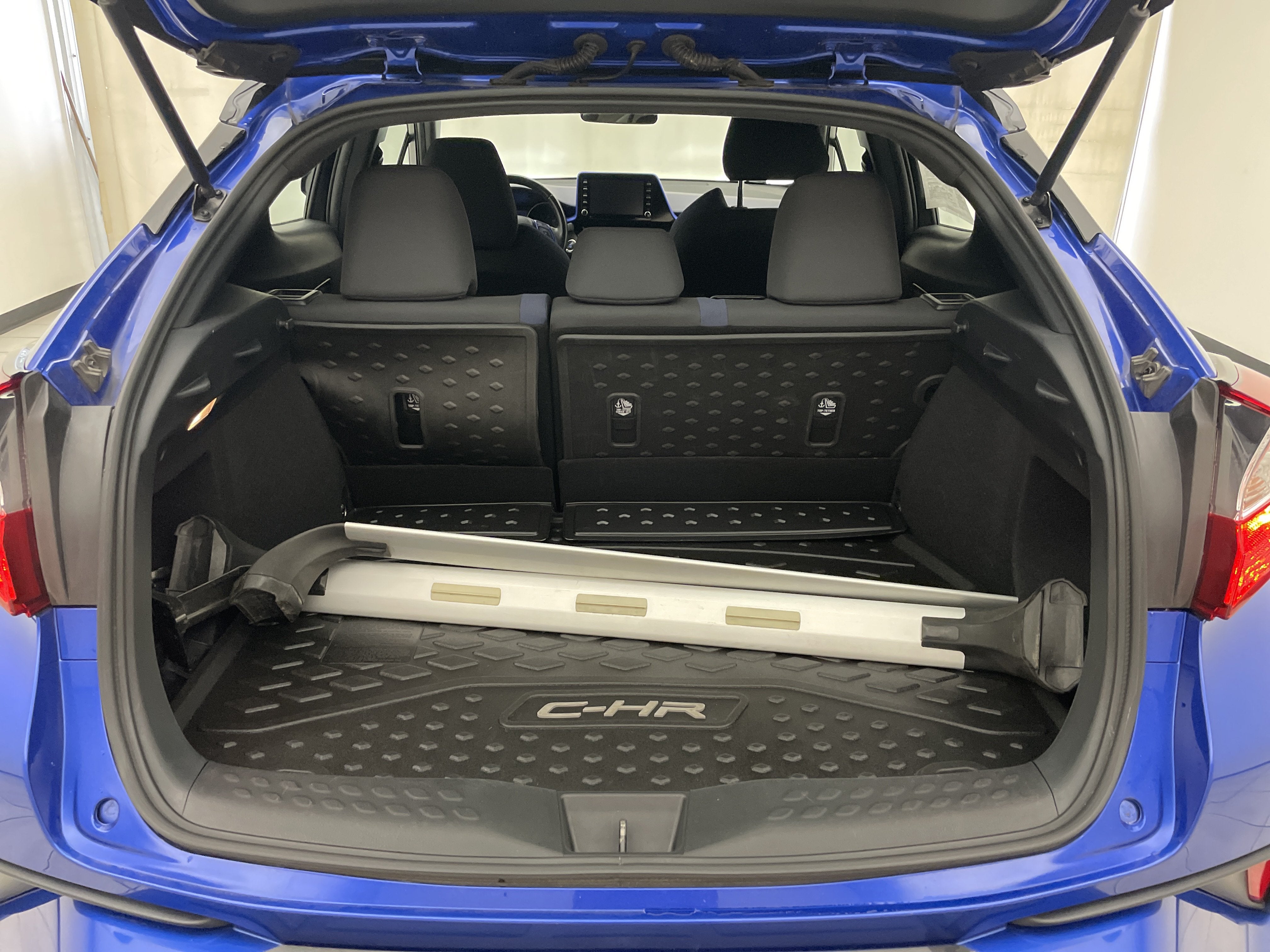 2020 Toyota C-HR XLE
