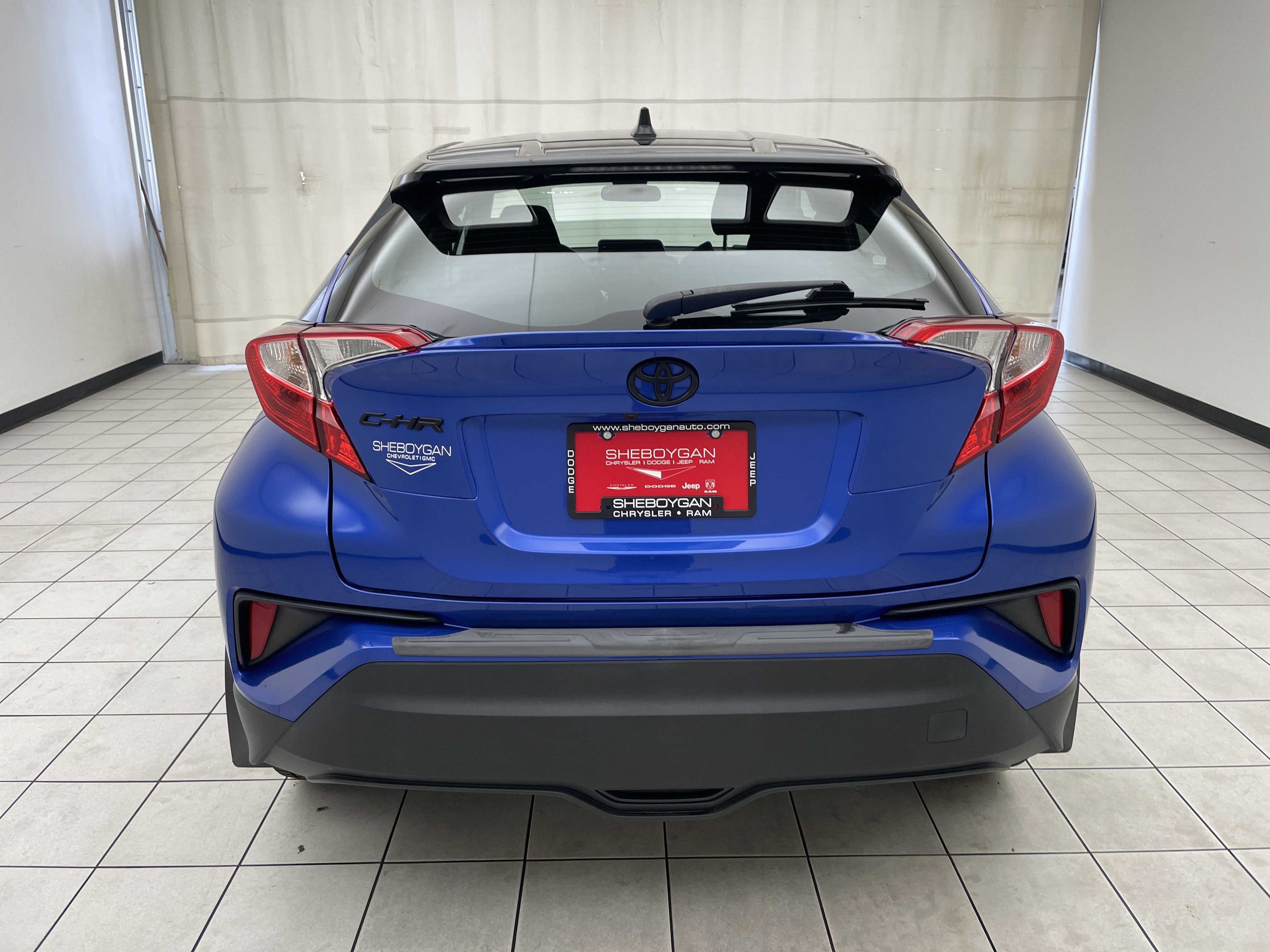 2020 Toyota C-HR XLE