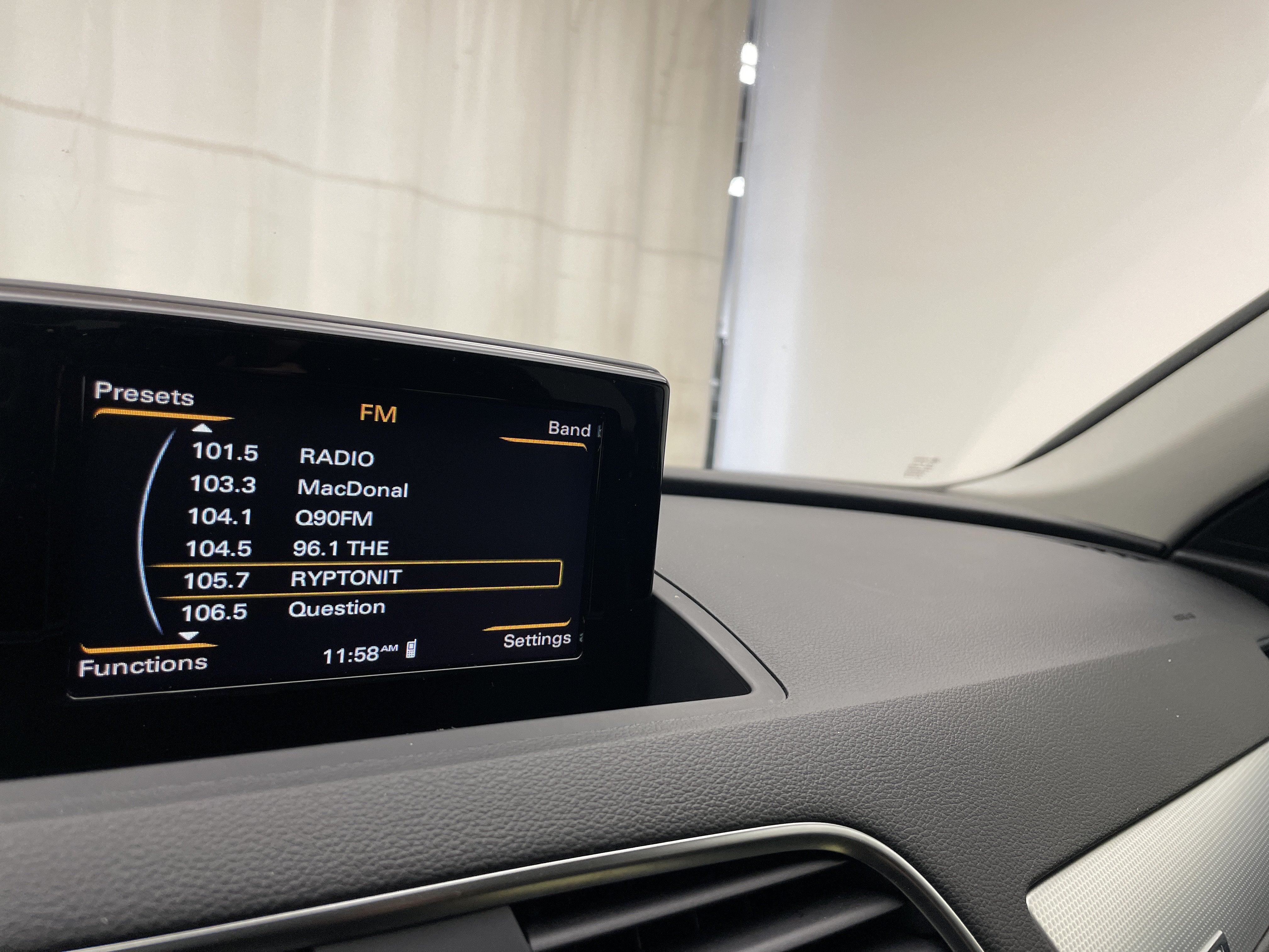 2016 Audi Q3 2.0T Progressiv