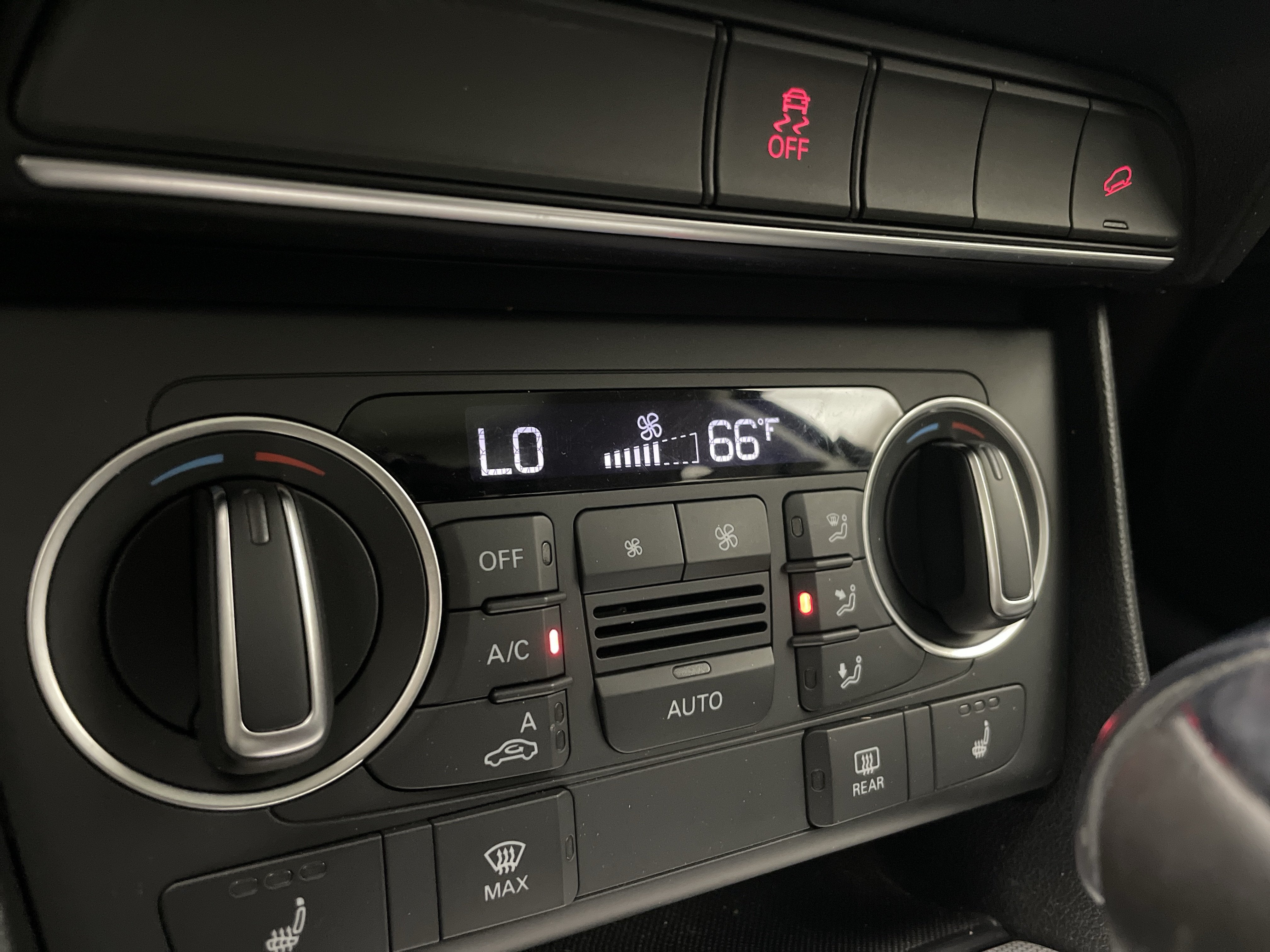 2016 Audi Q3 2.0T Progressiv