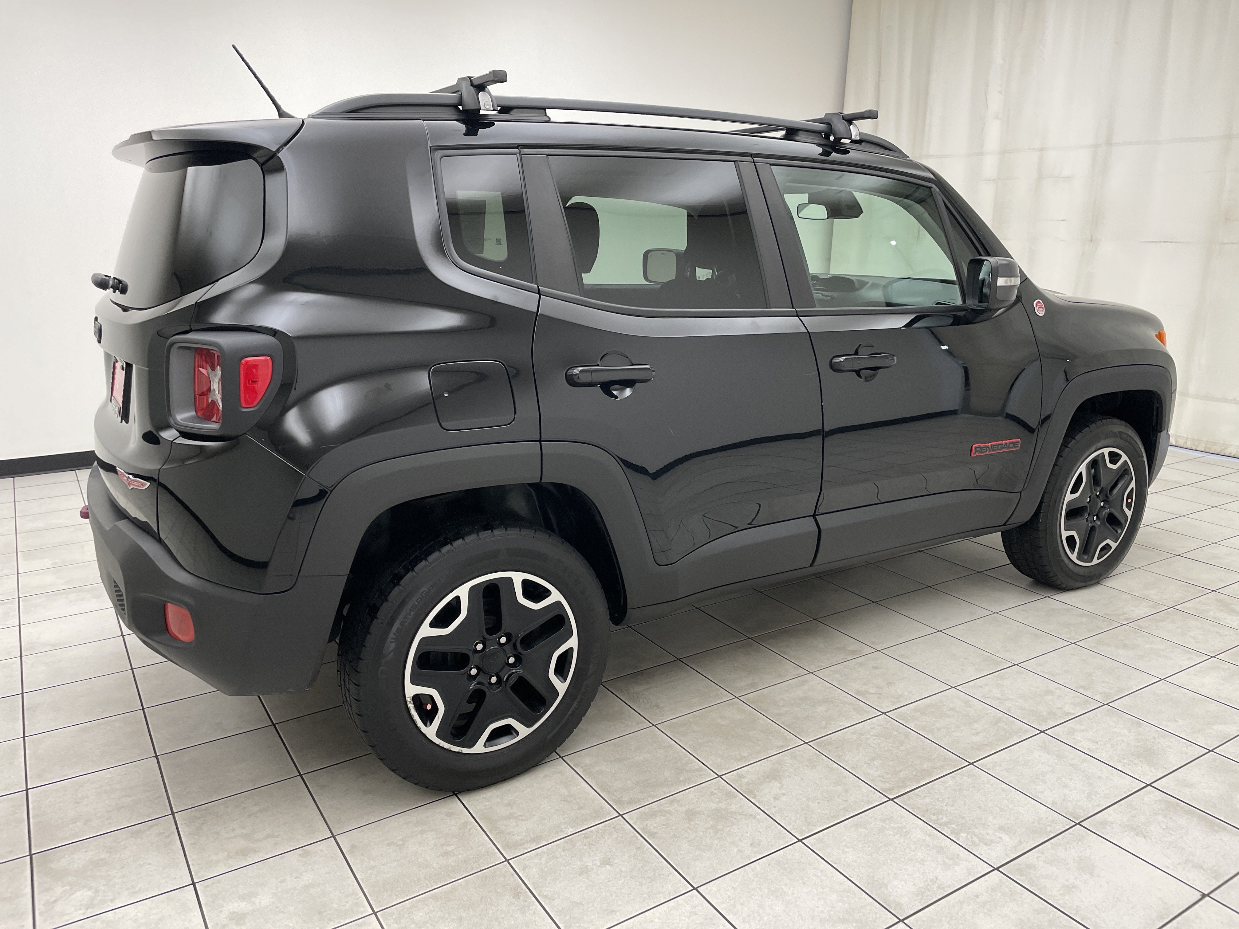 2017 Jeep Renegade Trailhawk