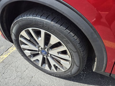 2020 Ford Escape Titanium