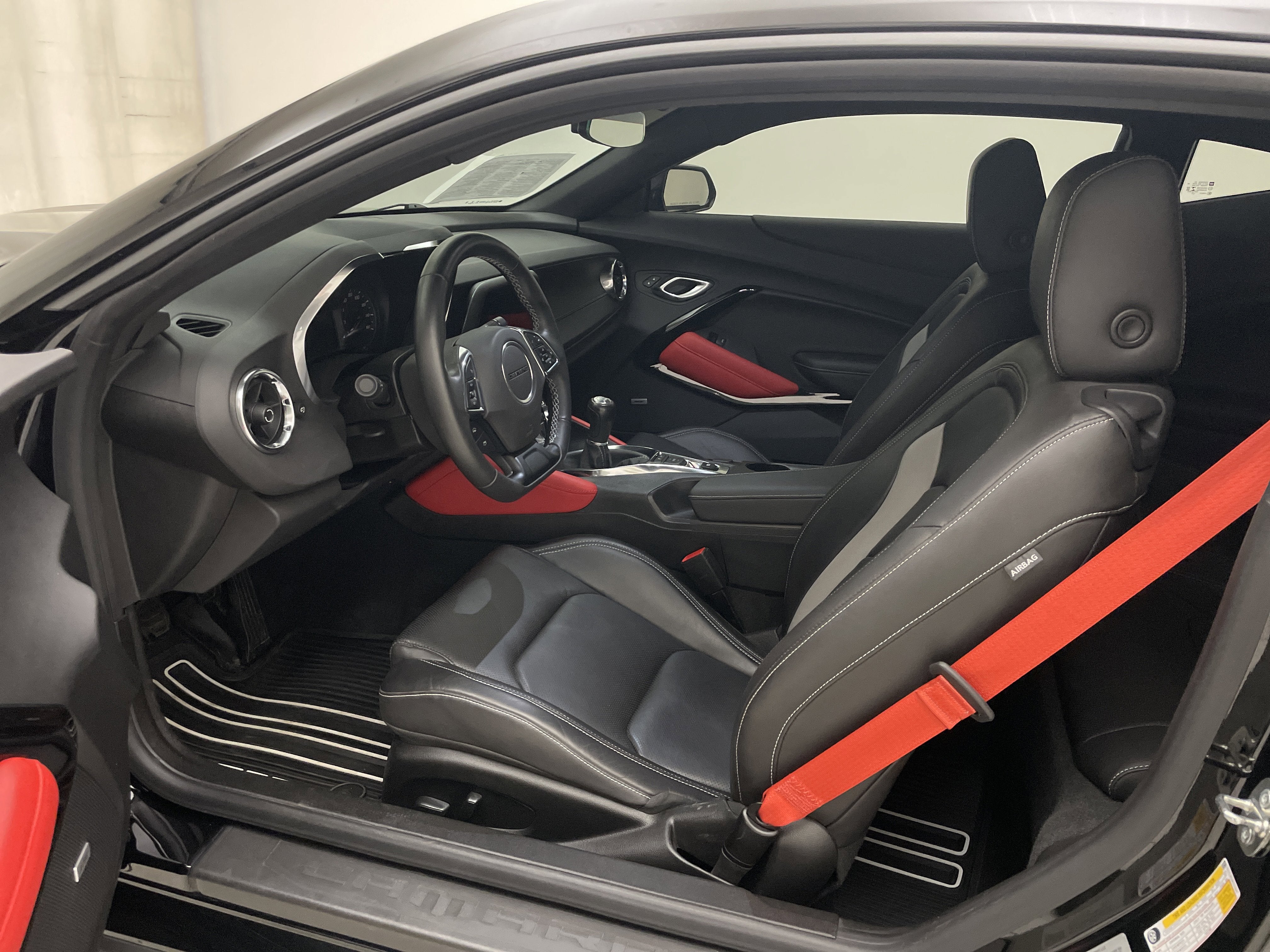 2023 Chevrolet Camaro 2LT