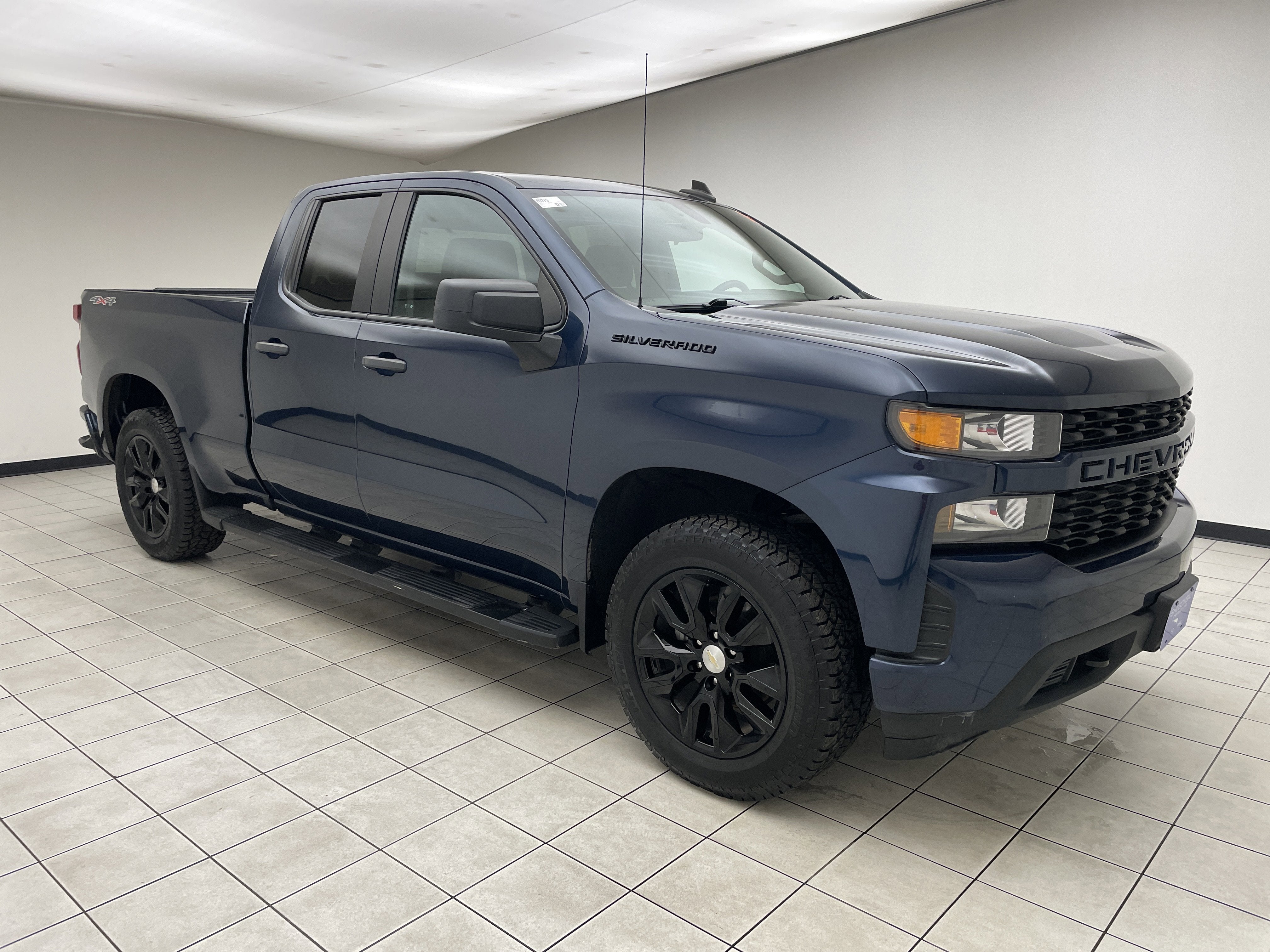 2020 Chevrolet Silverado 1500 Custom