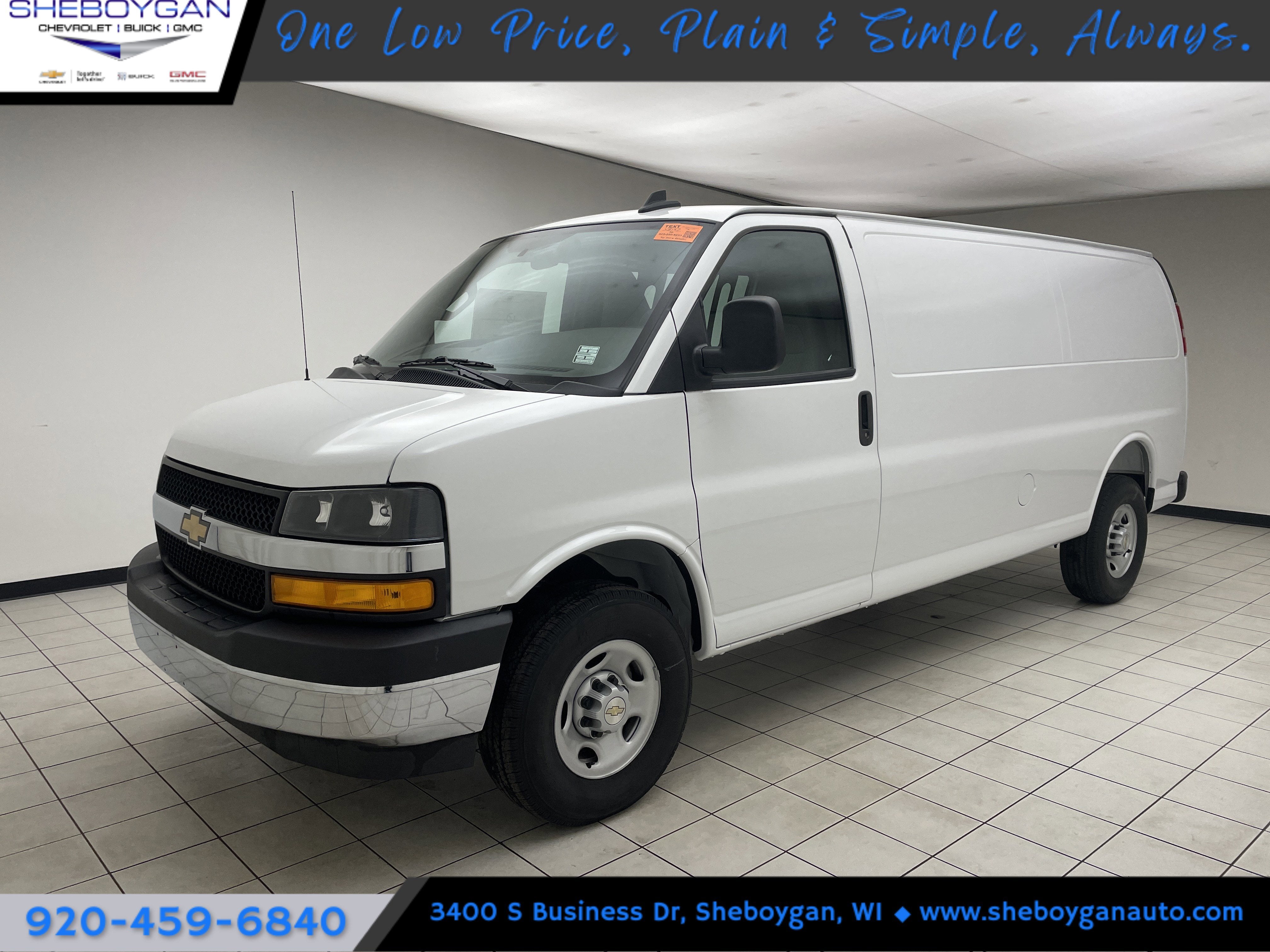 2025 Chevrolet Express Cargo WT