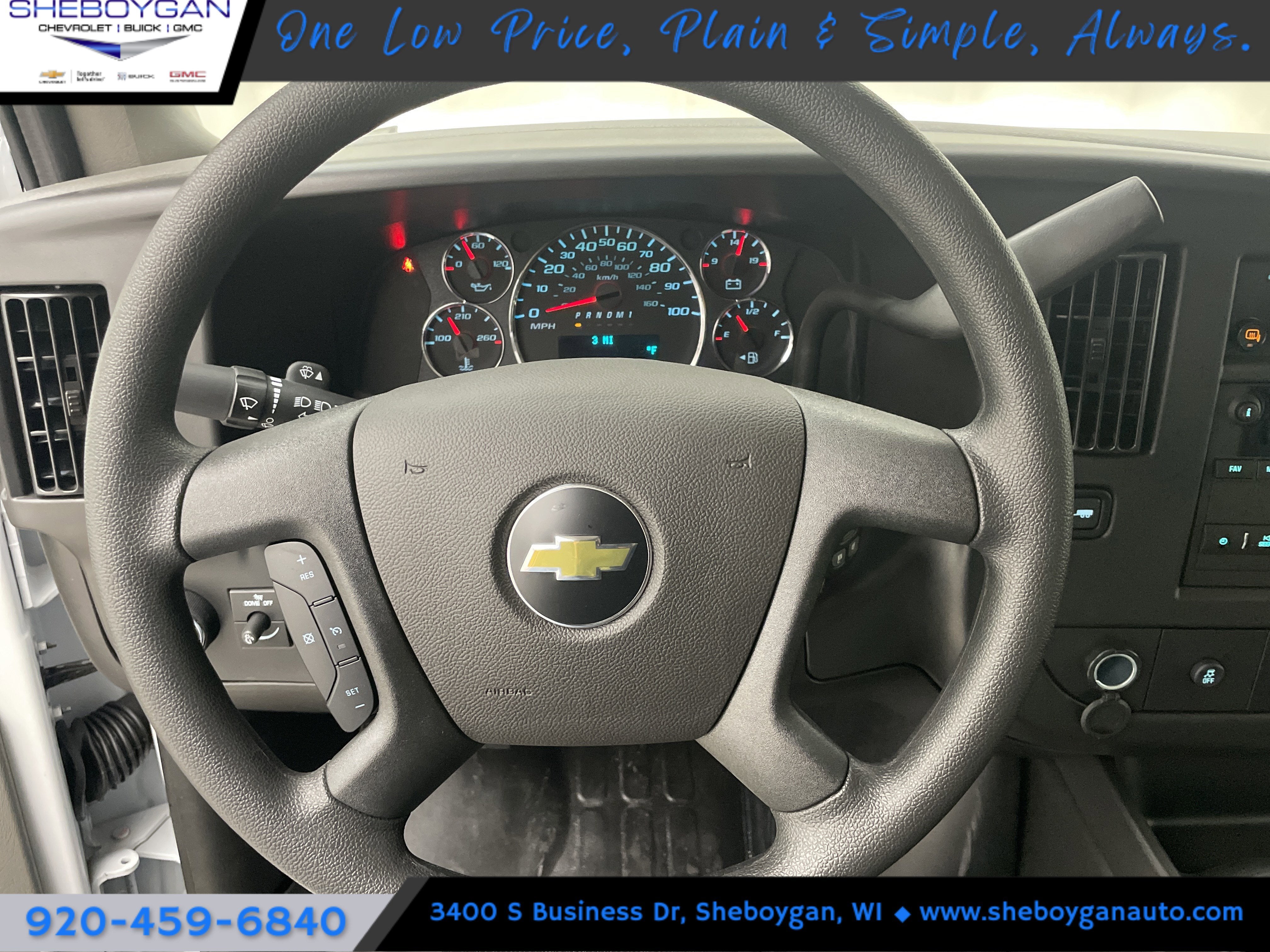 2025 Chevrolet Express Cargo WT