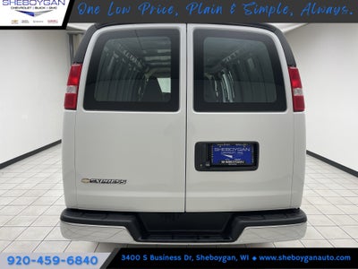 2025 Chevrolet Express Cargo WT