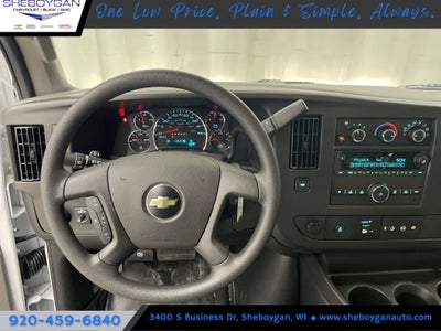 2025 Chevrolet Express Cargo WT