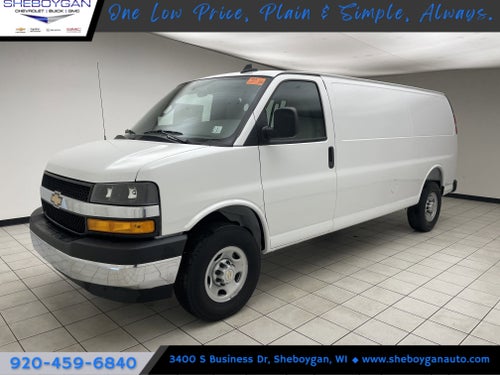 2025 Chevrolet Express Cargo WT