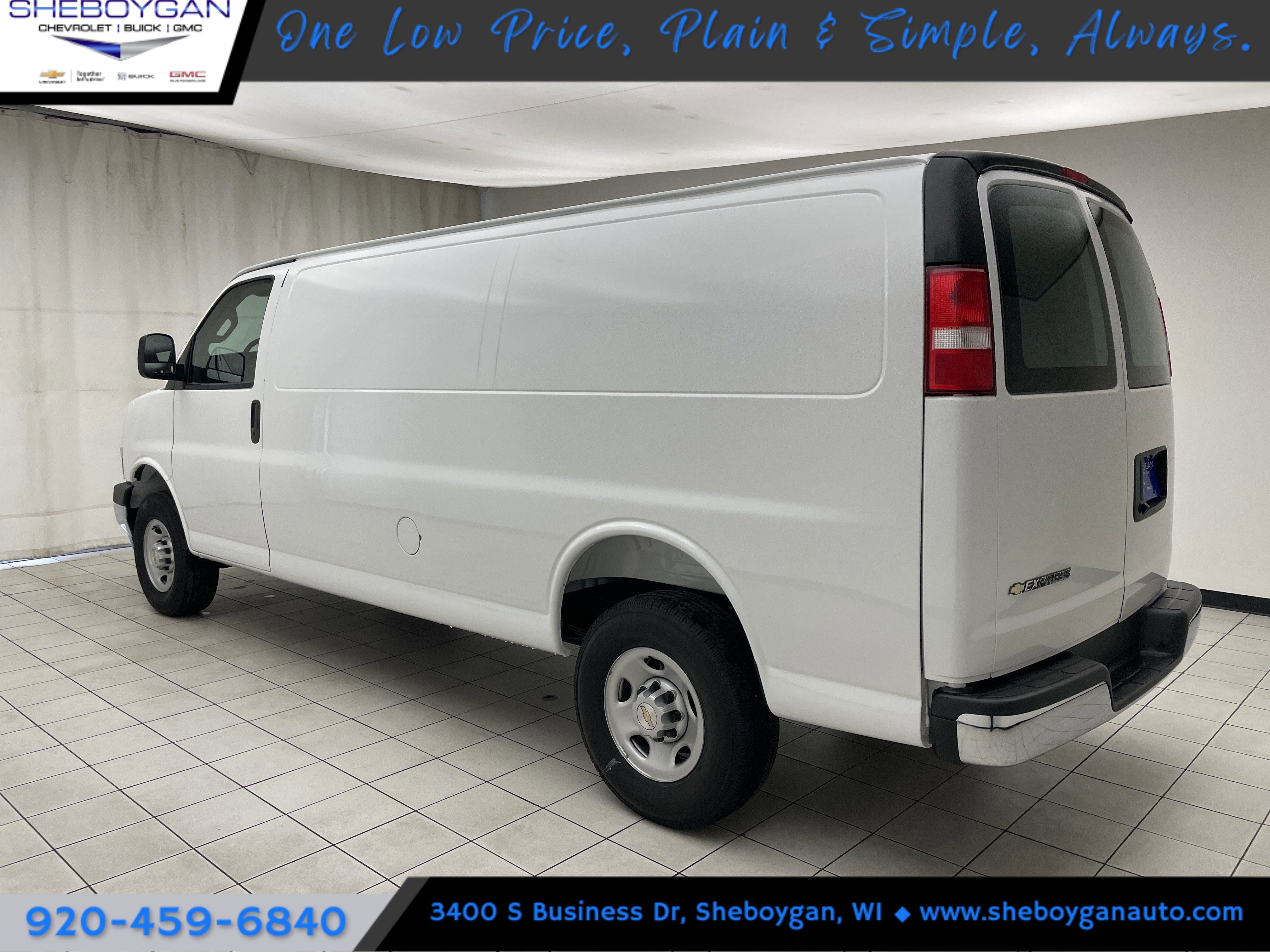 2025 Chevrolet Express Cargo WT
