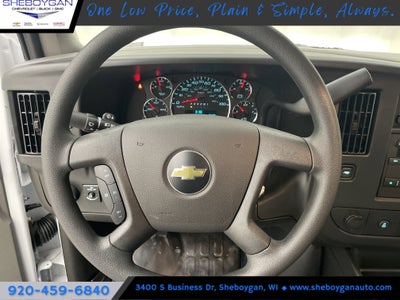 2025 Chevrolet Express Cargo WT